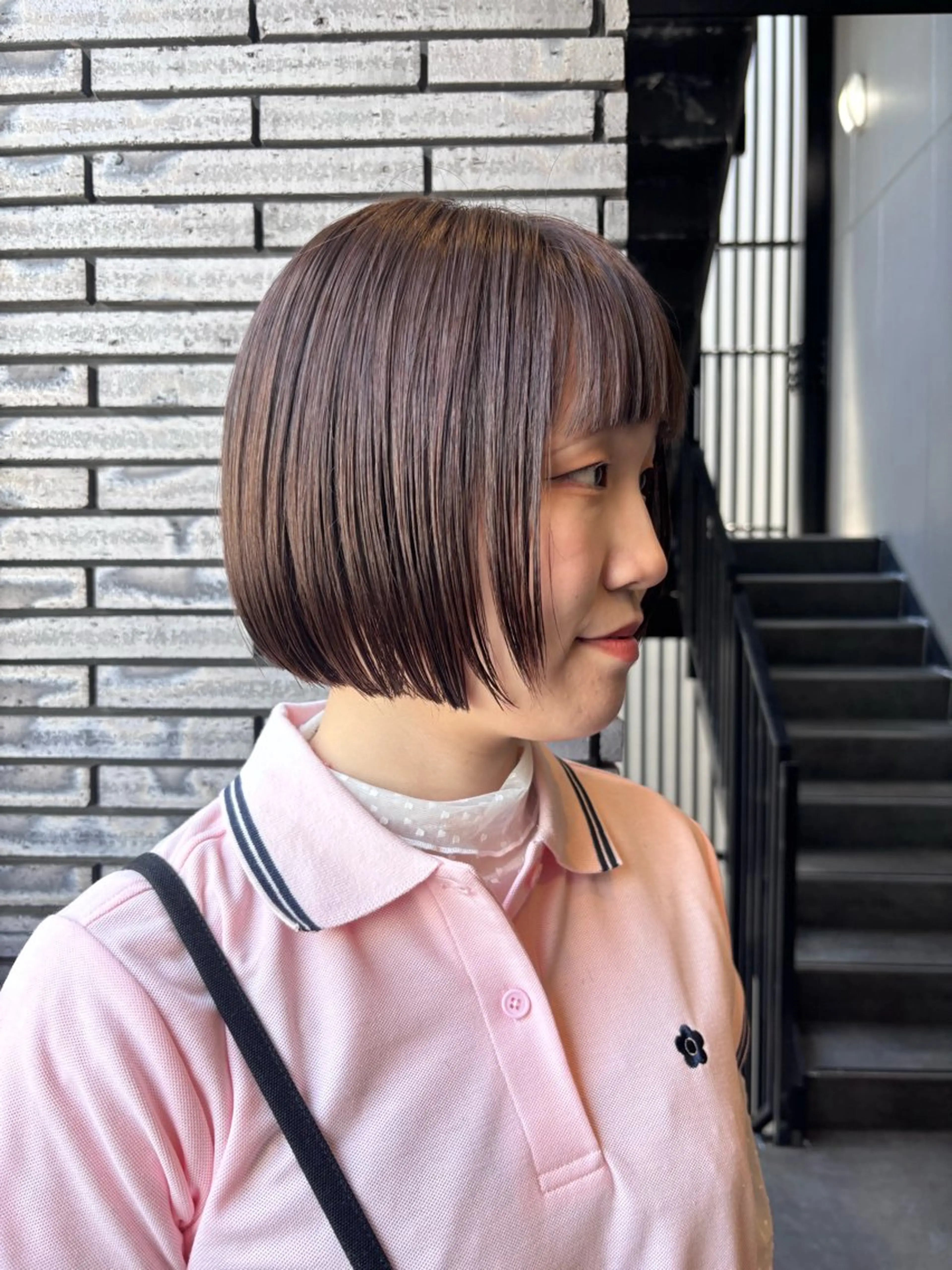 ショート カット ヘアカラー ウシロダ メグミ ／ボブ／透明感カラーのヘアスタイル