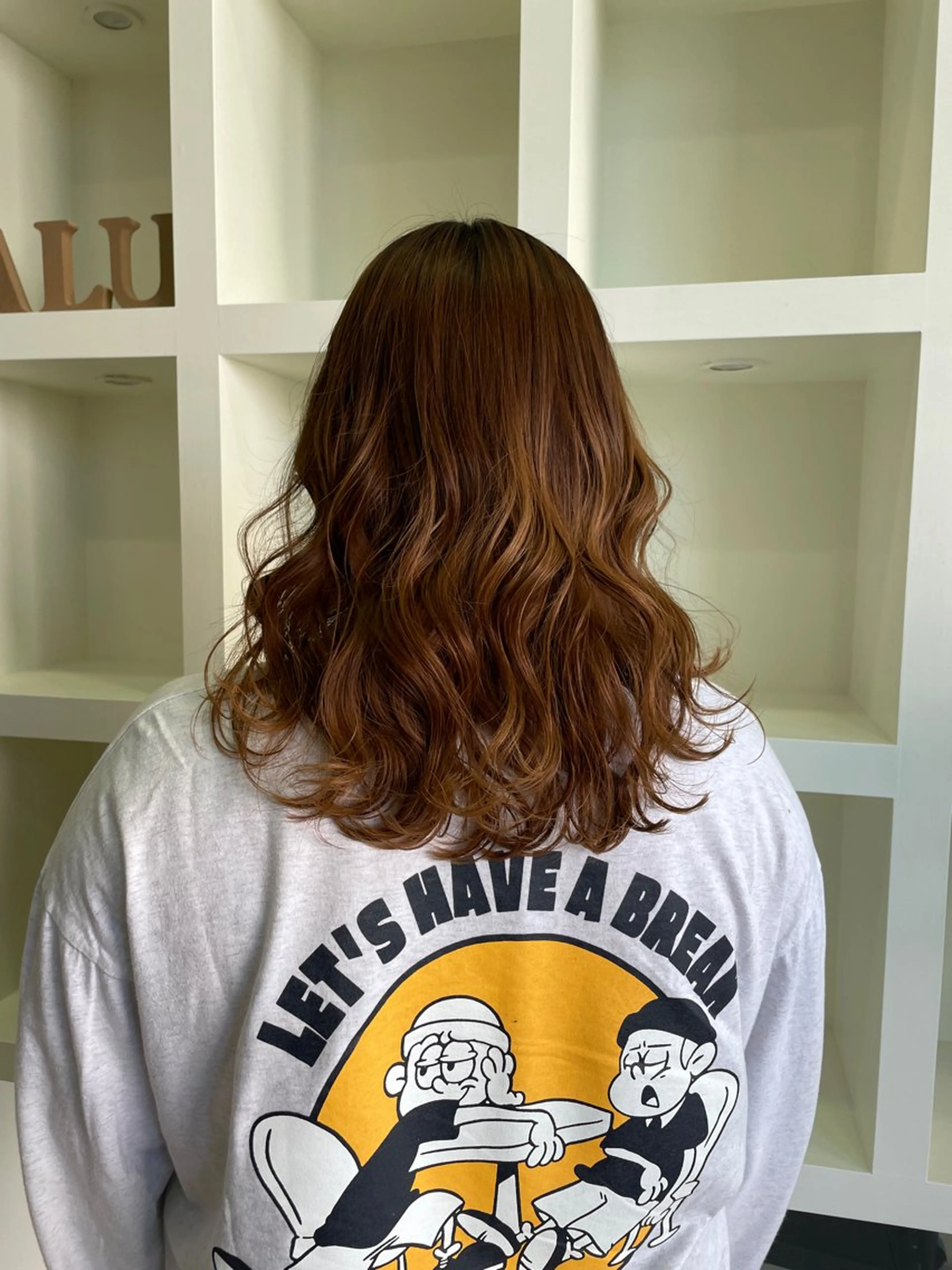 ミディアム マキノ キョウカのヘアスタイル