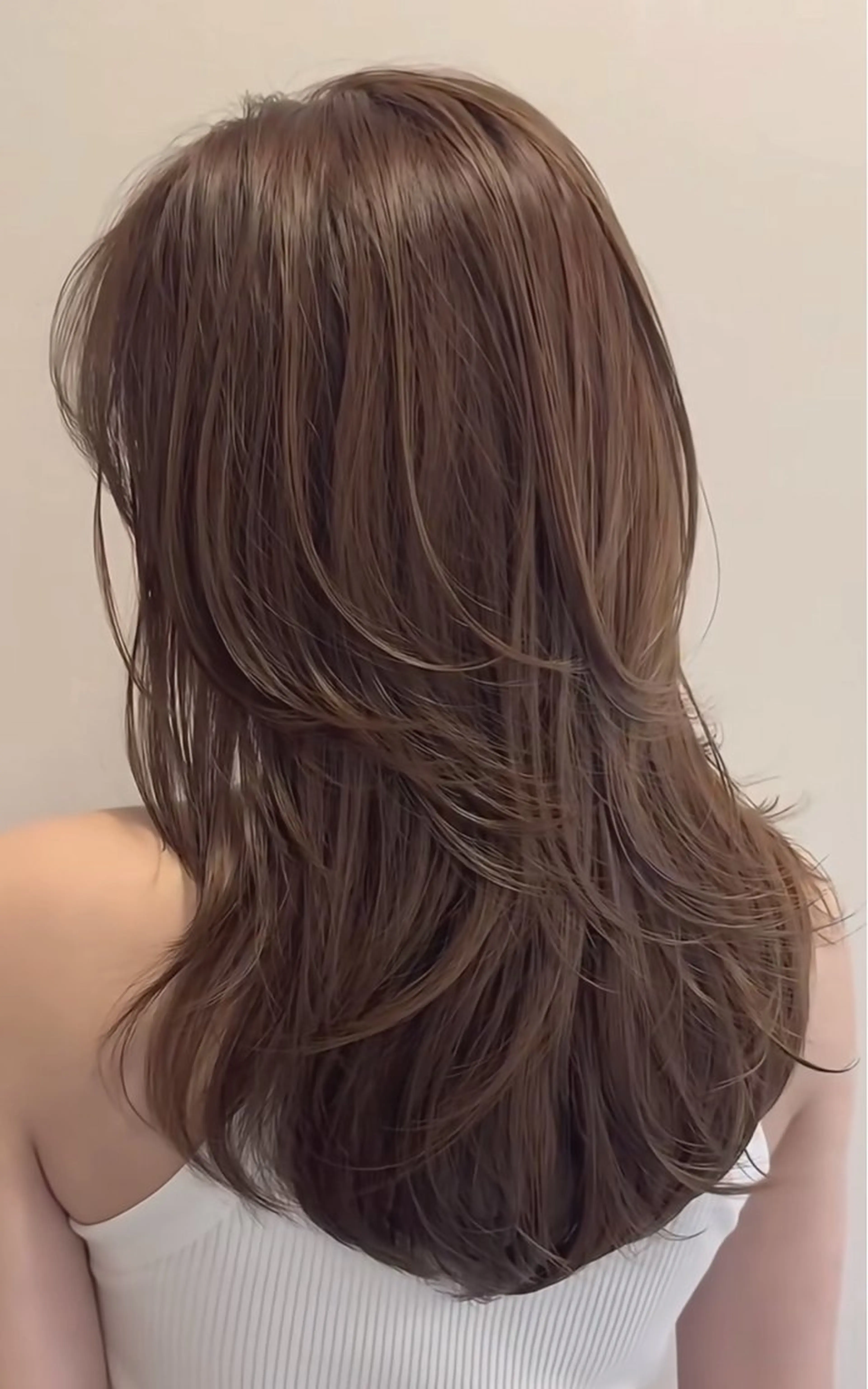 カラー ブラウンカラー 韓国風レイヤーカラー ライムのヘアスタイル