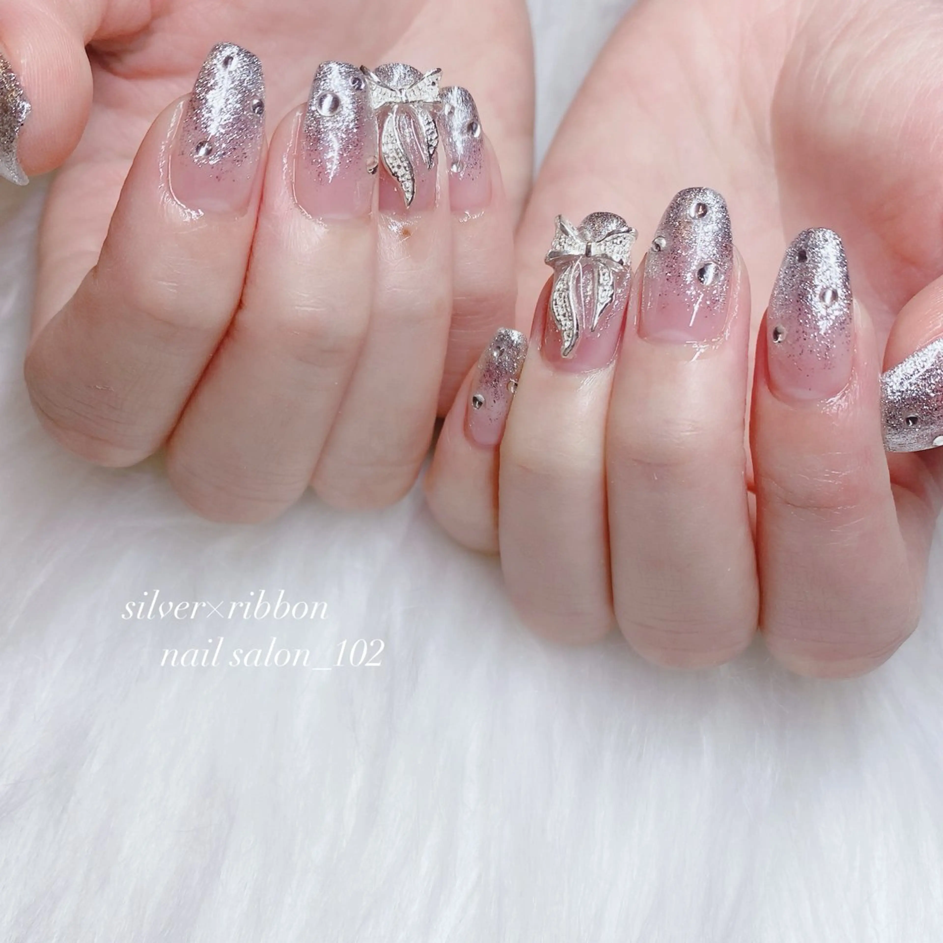 【オフ無し】カラーorラメグラデーション🐇の写真