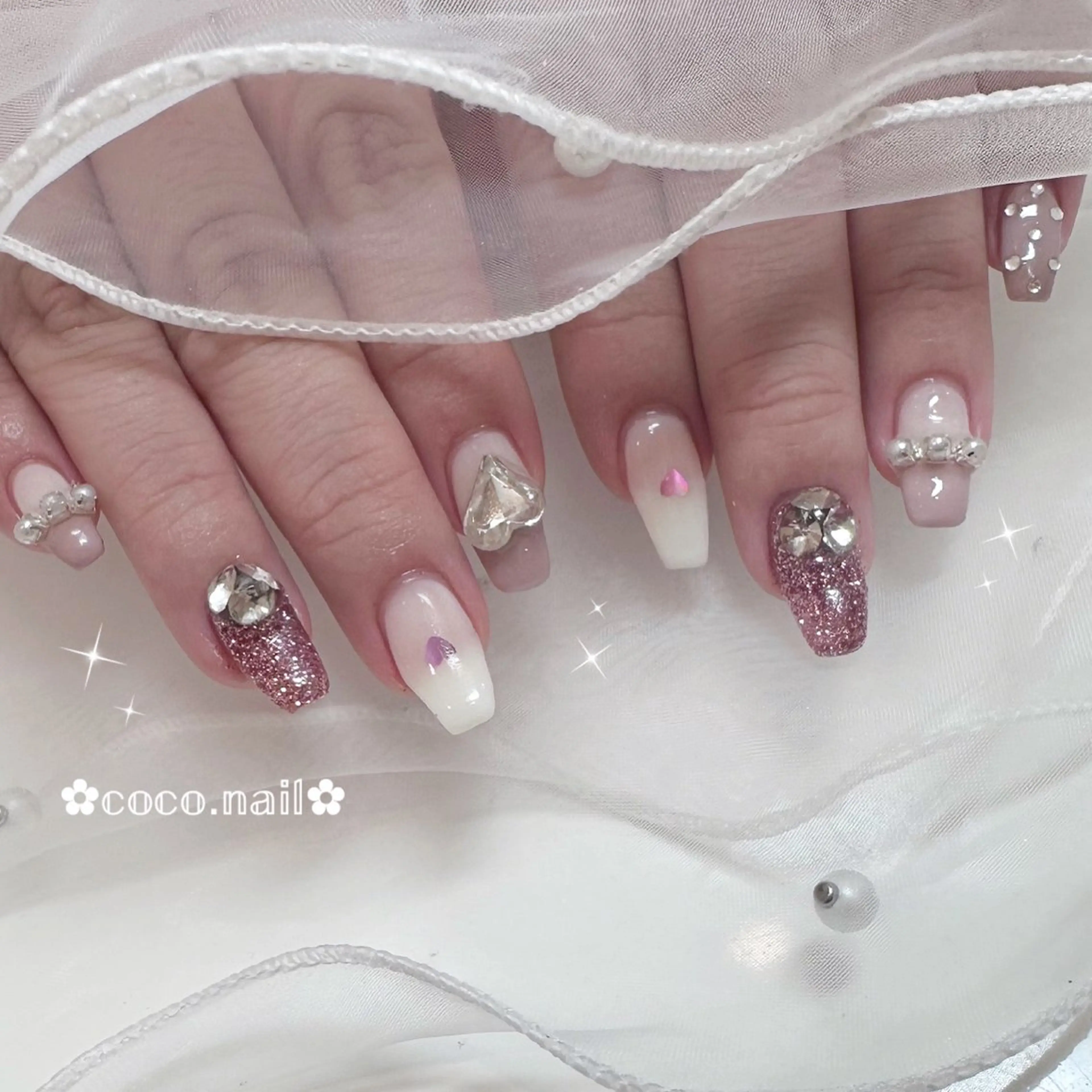 ネイル ハンドネイル lili.nail y2k/長さ出しのネイルデザイン