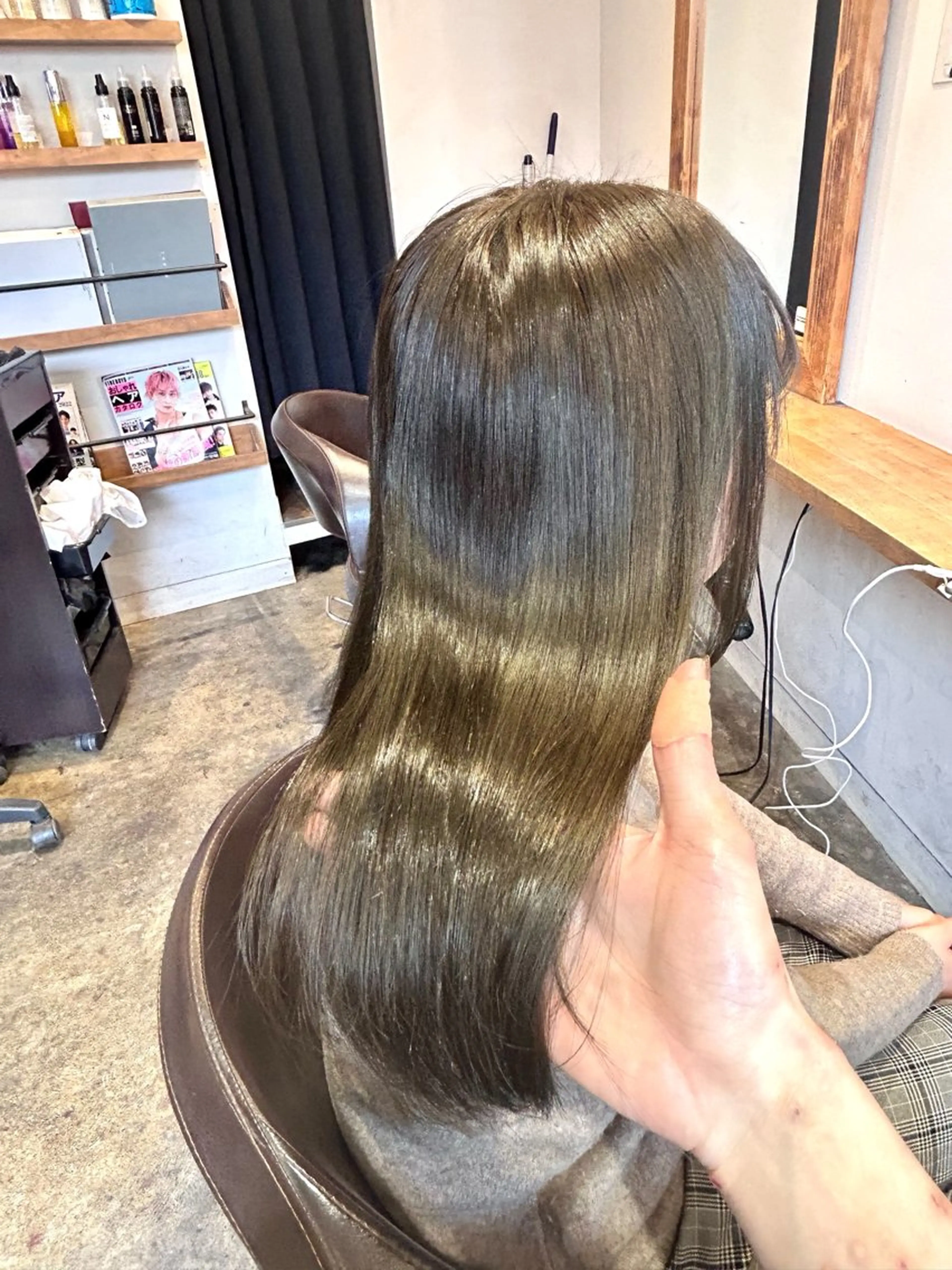 ロング カラー エクステ 艶髪×透明感カラー りなのヘアスタイル