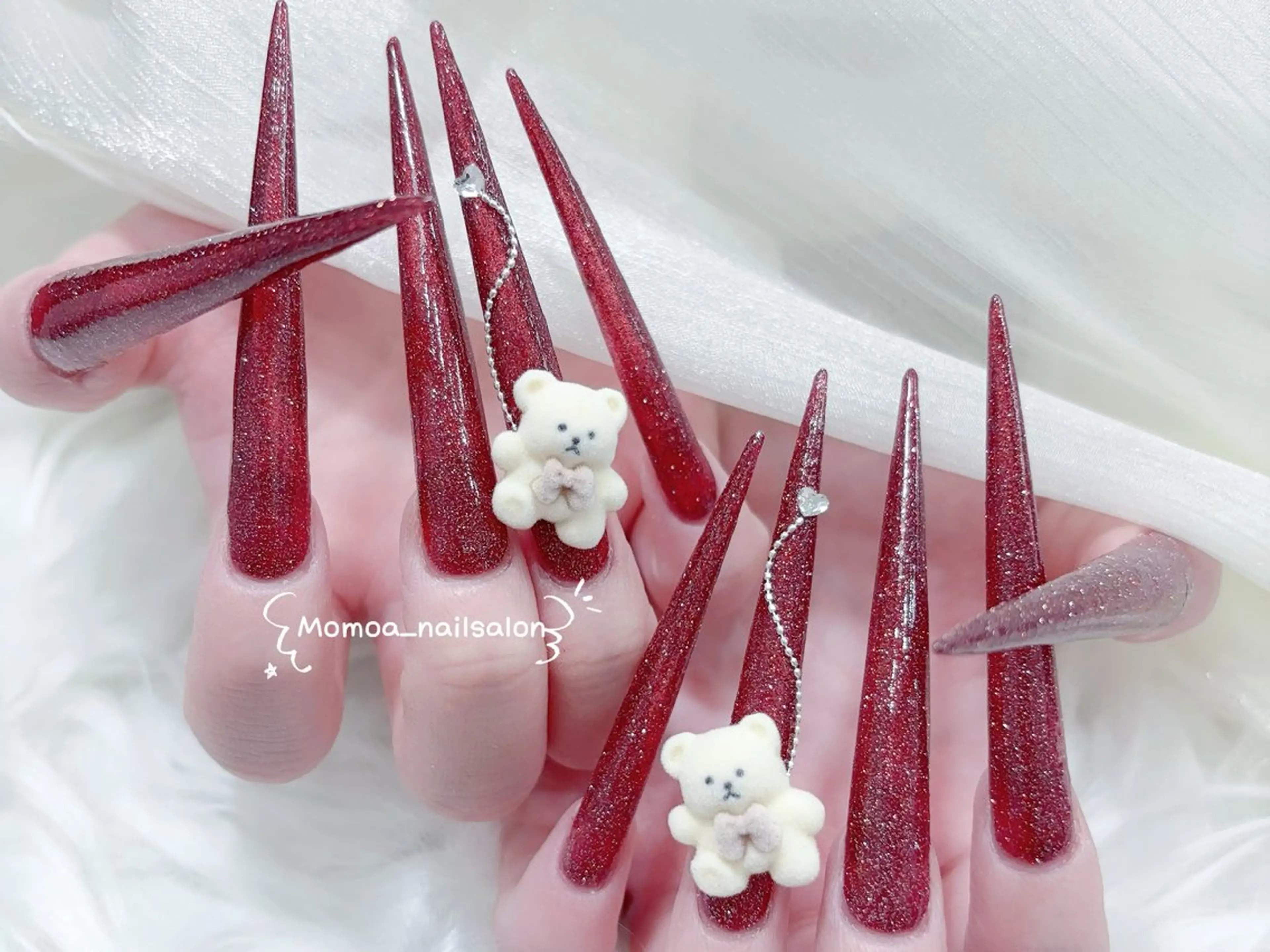 ネイル 成人式 大理石ネイル(マーブル) 持ち込み リボン 夏ネイル ハンドネイル MoMoA Nail ネイル長さ出し専門店のネイルデザイン