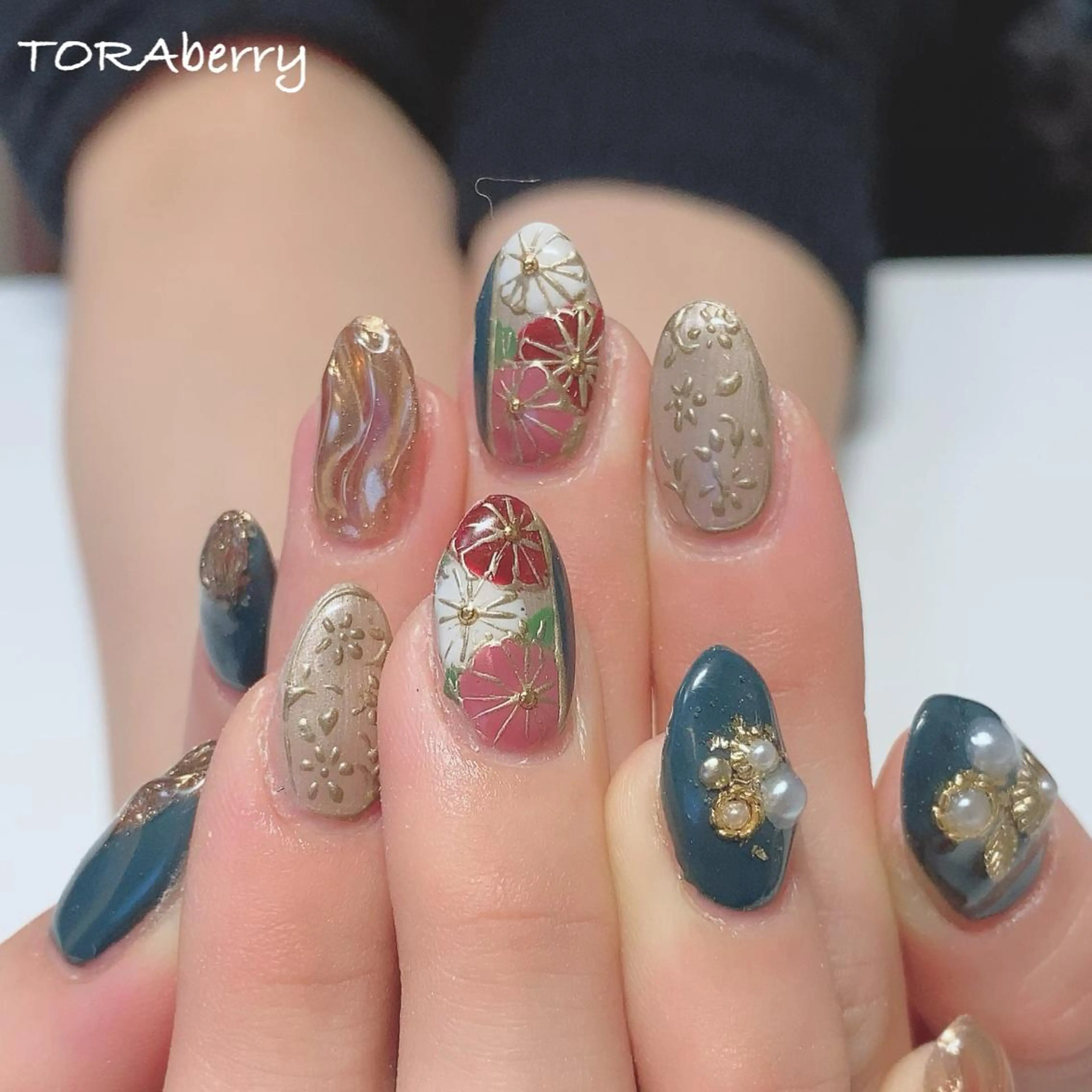 ネイル ハンドネイル ネイリスト なつみのネイルデザイン