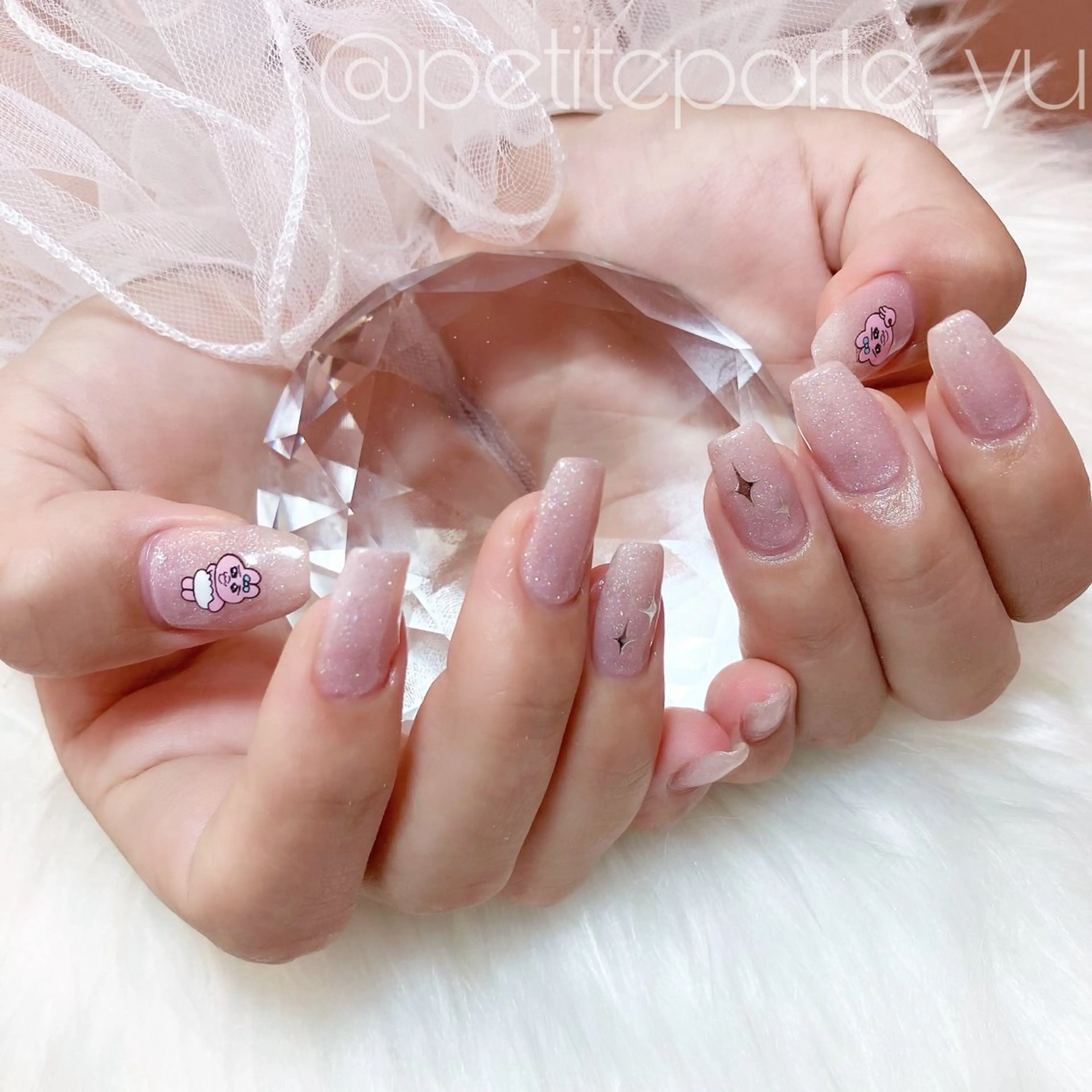 ネイル ラメ(グリッター) ワンカラーネイル ピンク ワンホンネイル ハンドネイル petite porteのネイルデザイン