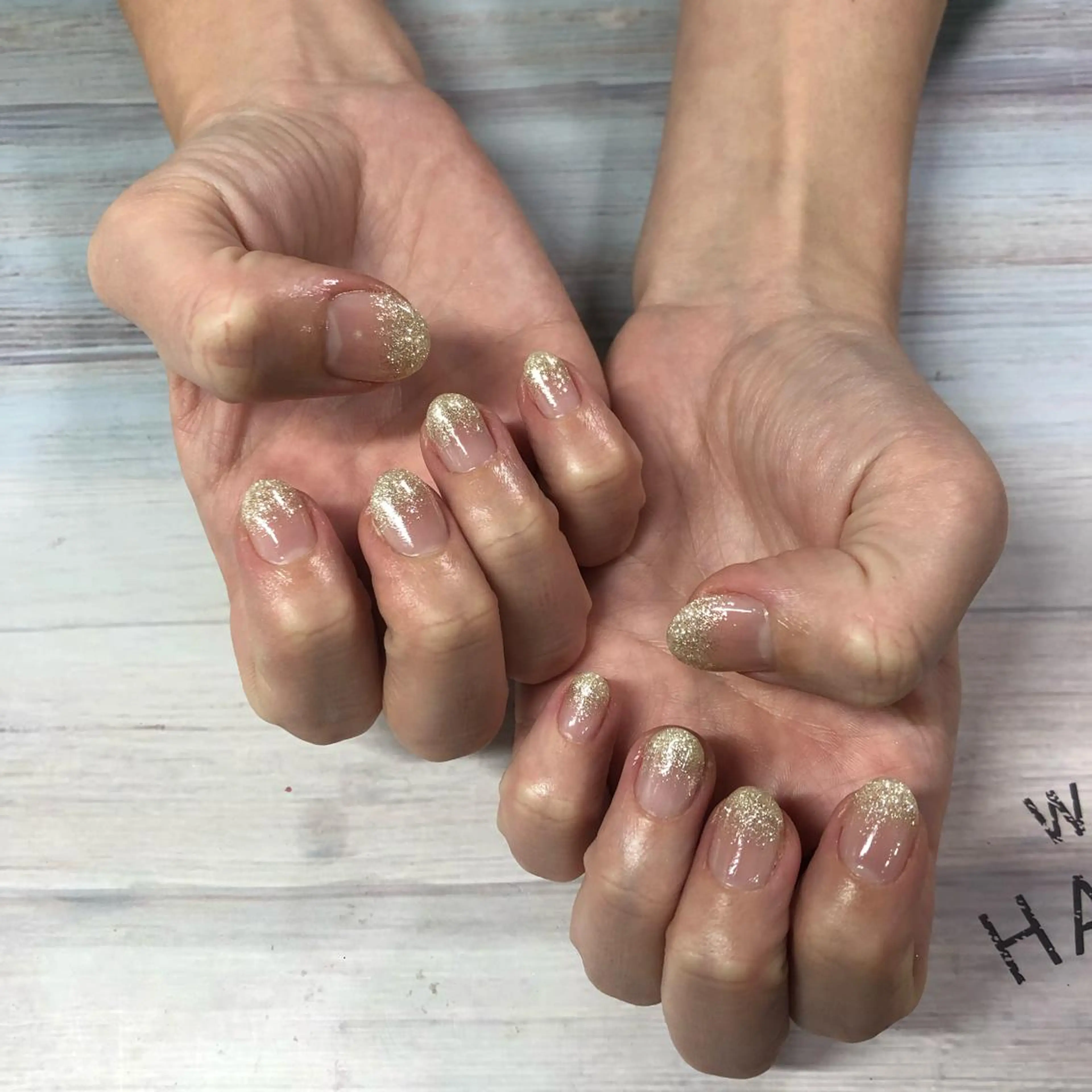 ネイル 西岡 杏のネイルデザイン