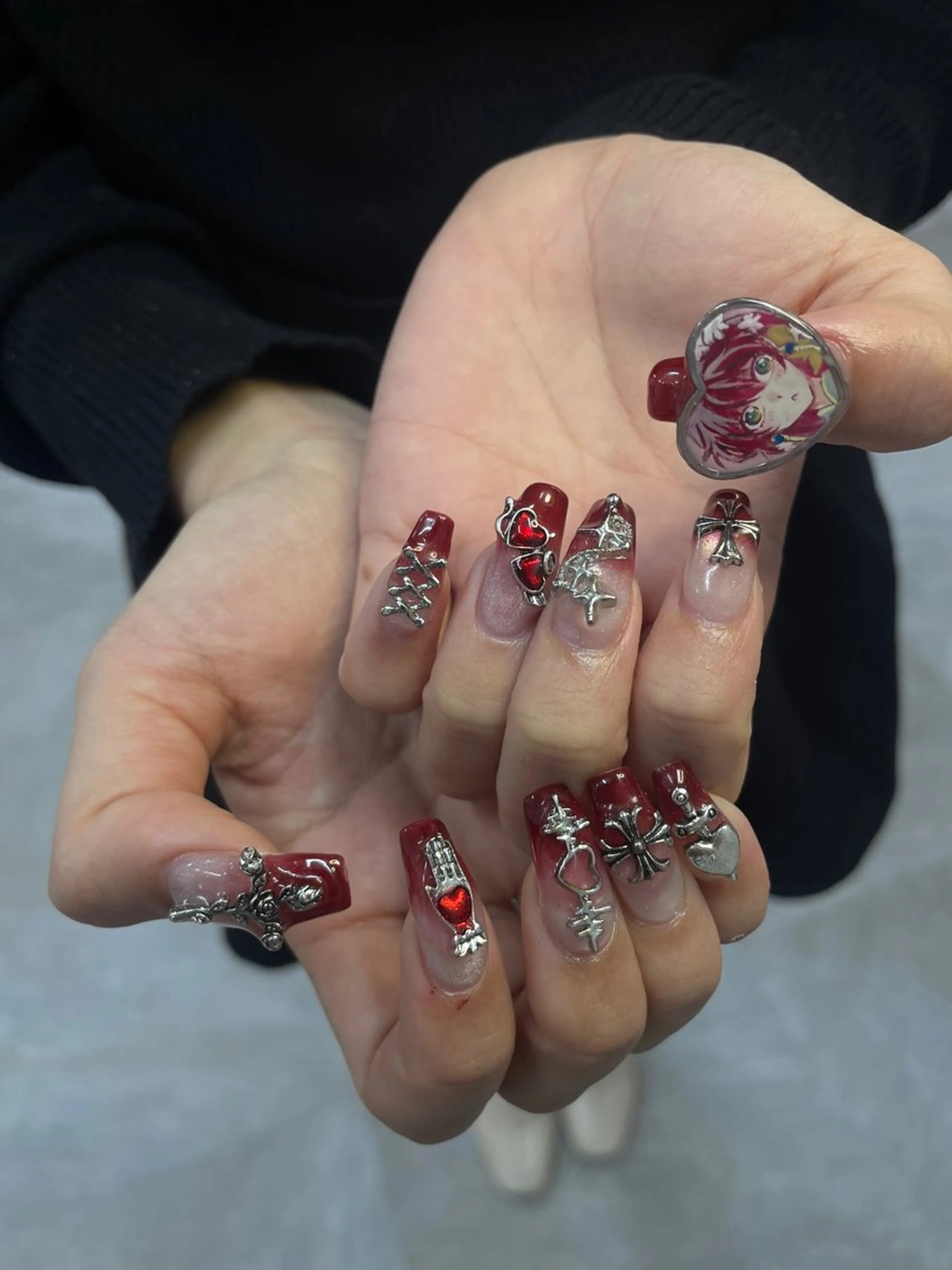 ネイル ハンドネイル ひめか🫁 推し概念・個性派のネイルデザイン