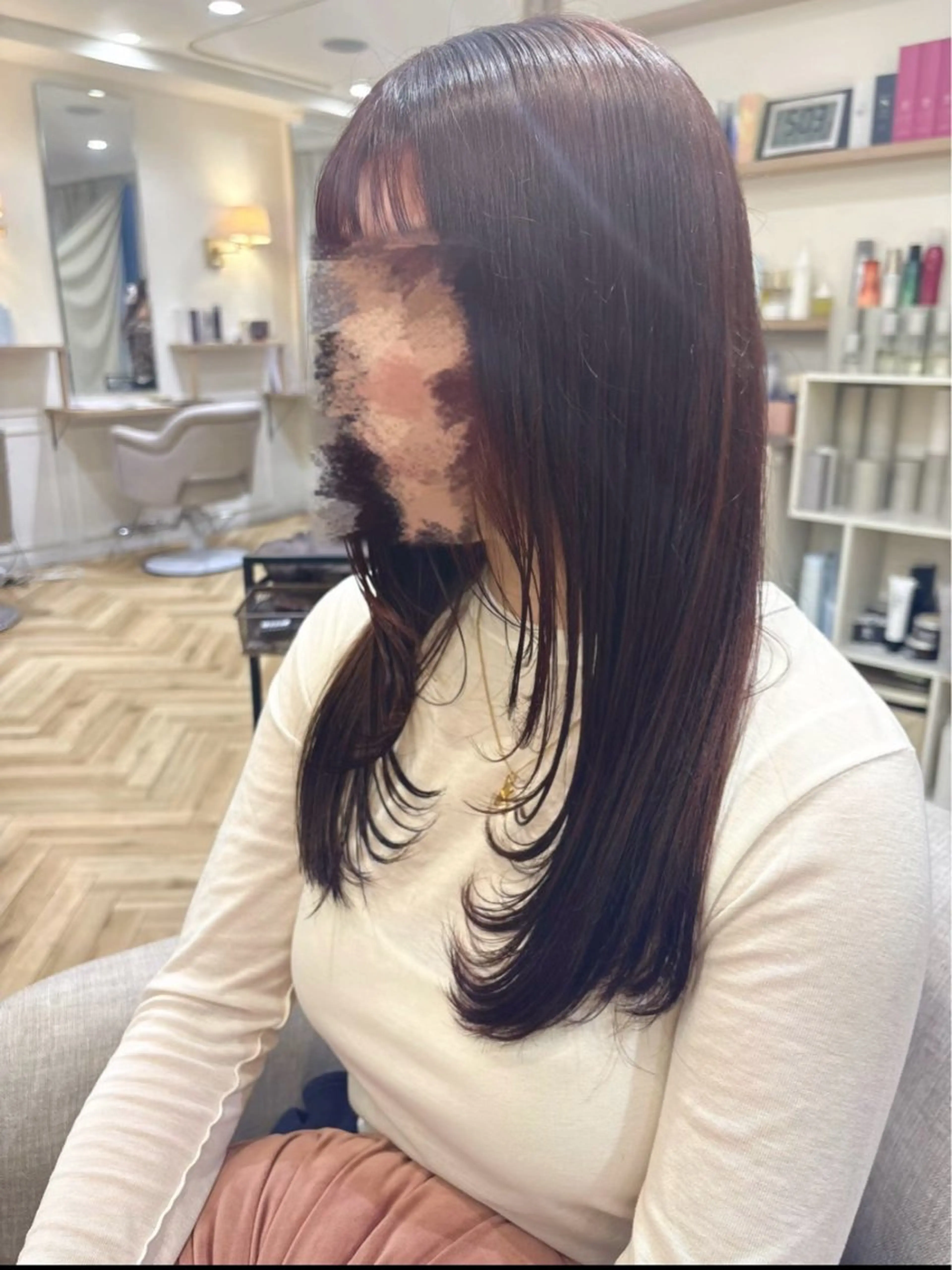 ロング カラー ブラウンカラー レッドカラー レッドブラウン 顔まわりレイヤー レイヤーカット カット ヘアカラー トリートメント 🌷MIREA🌷 LUANA 難波店のヘアスタイル