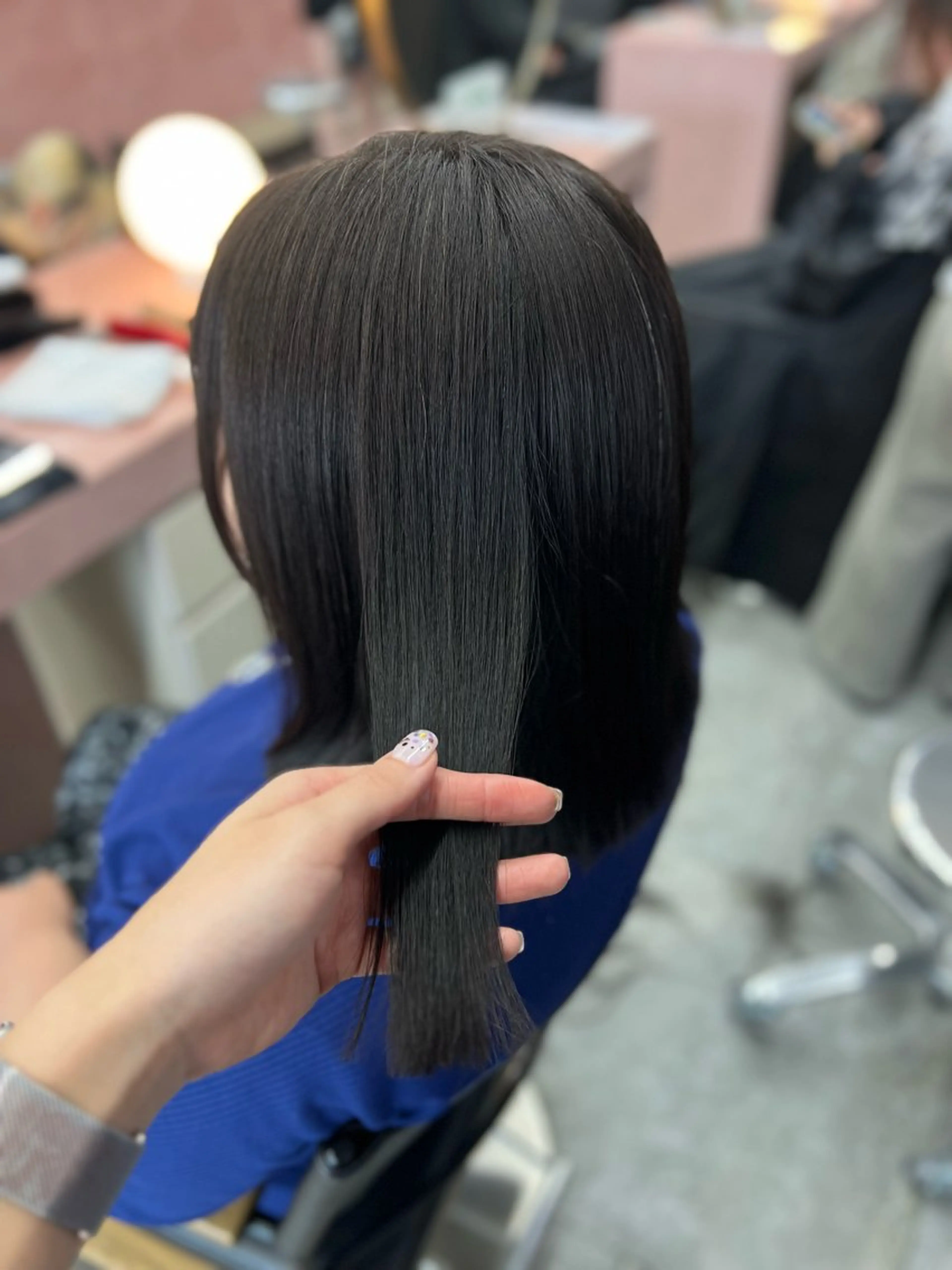 ミディアム 縮毛矯正 酸性ストレート カット 縮毛矯正 水野 雪 /パーマ/暖色カラーのヘアスタイル