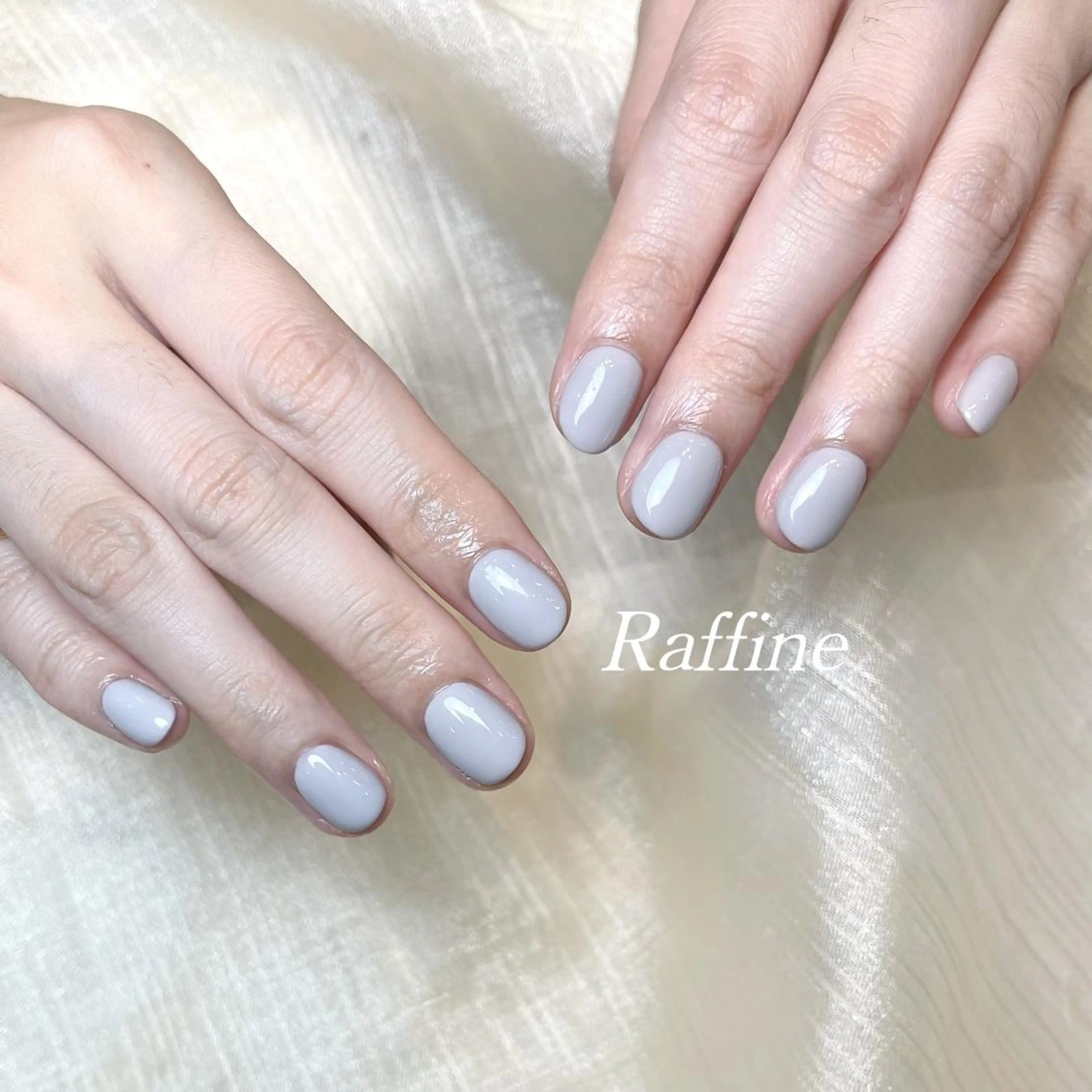 ネイル RAFFINE haru🦋🩵のネイルデザイン