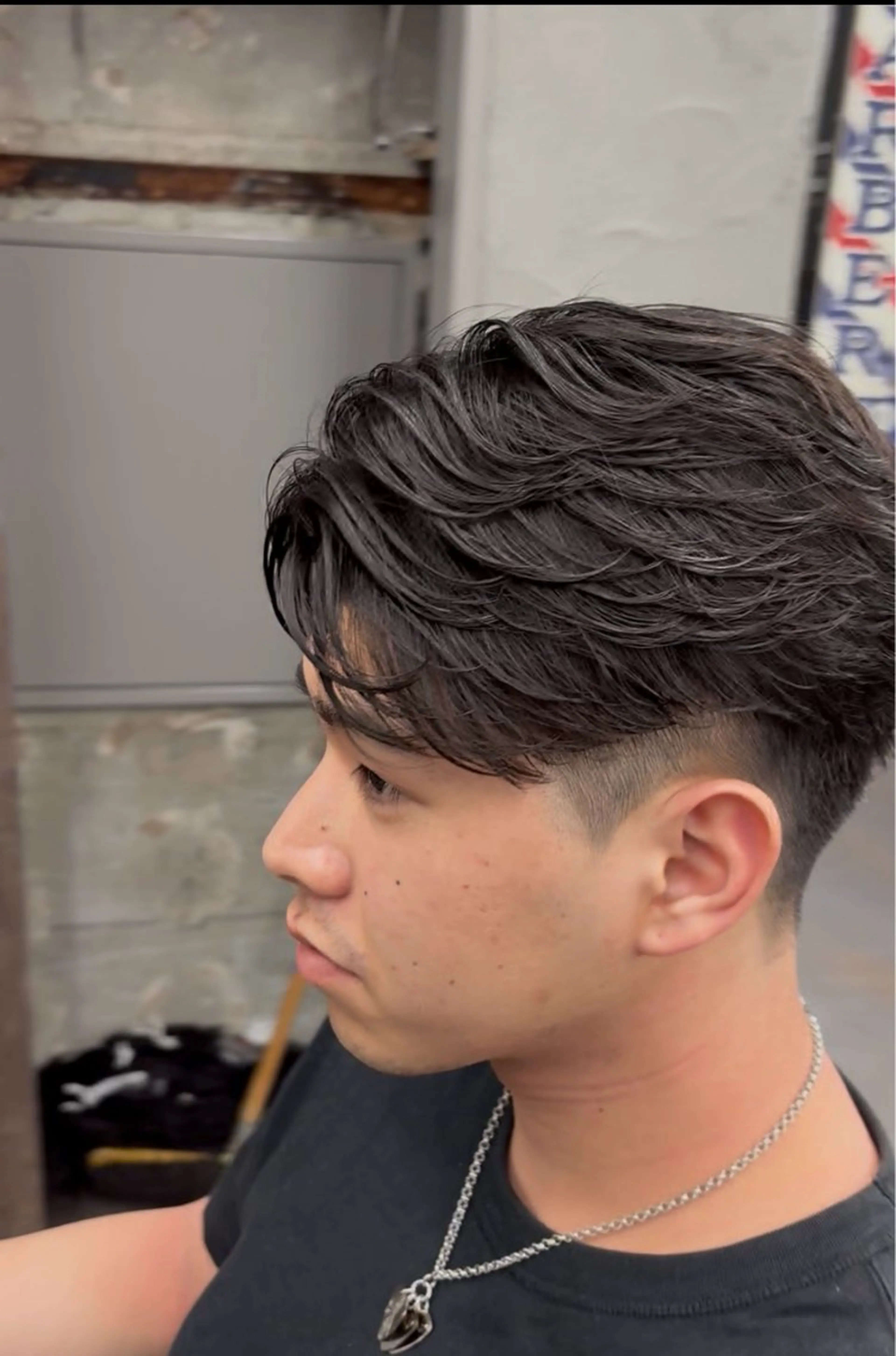 ショート メンズ センターパート 西田 龍我のヘアスタイル
