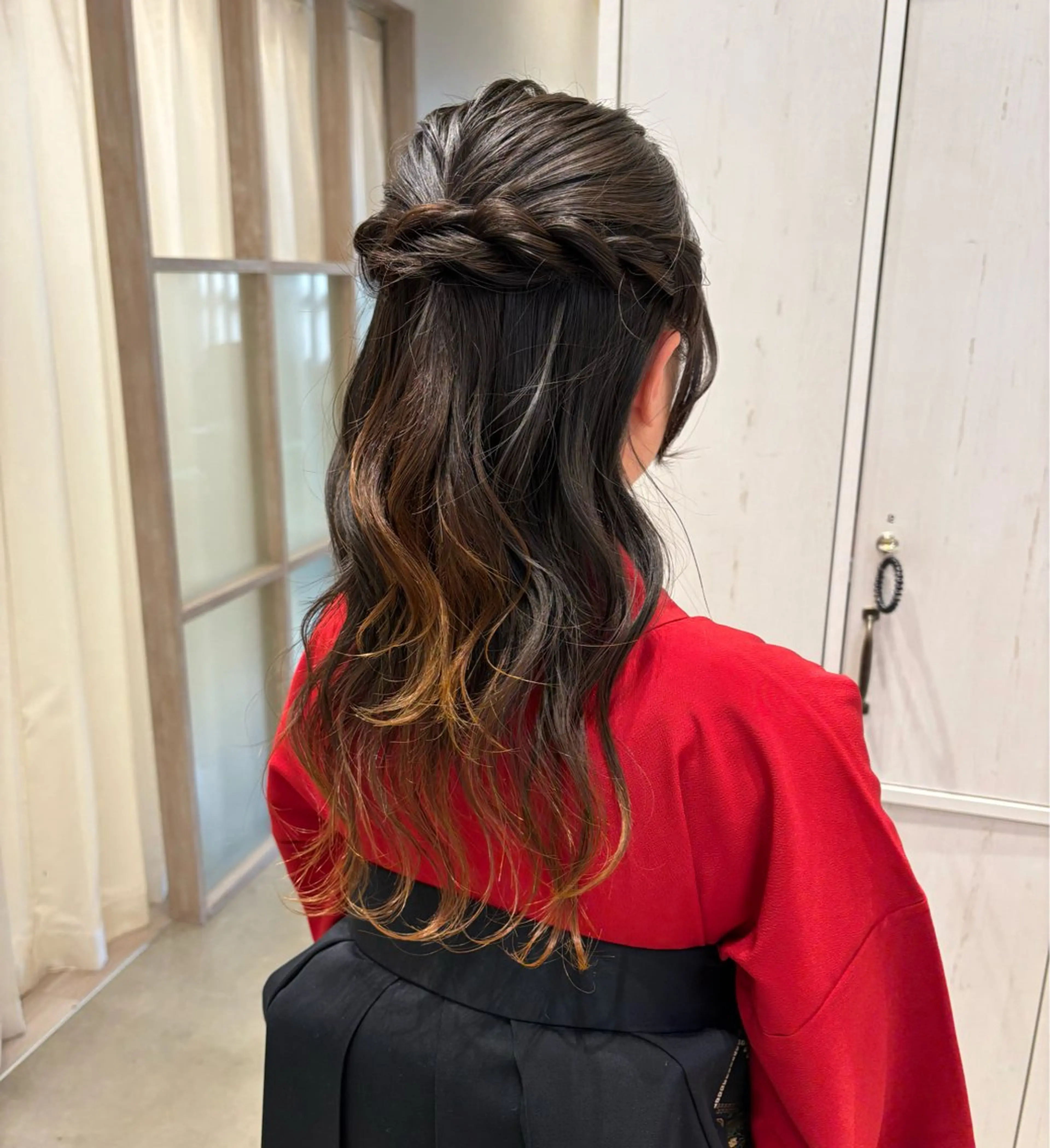 ヘアアレンジ つちだ ゆうひ / 暗髪カラー⟡.·のヘアスタイル