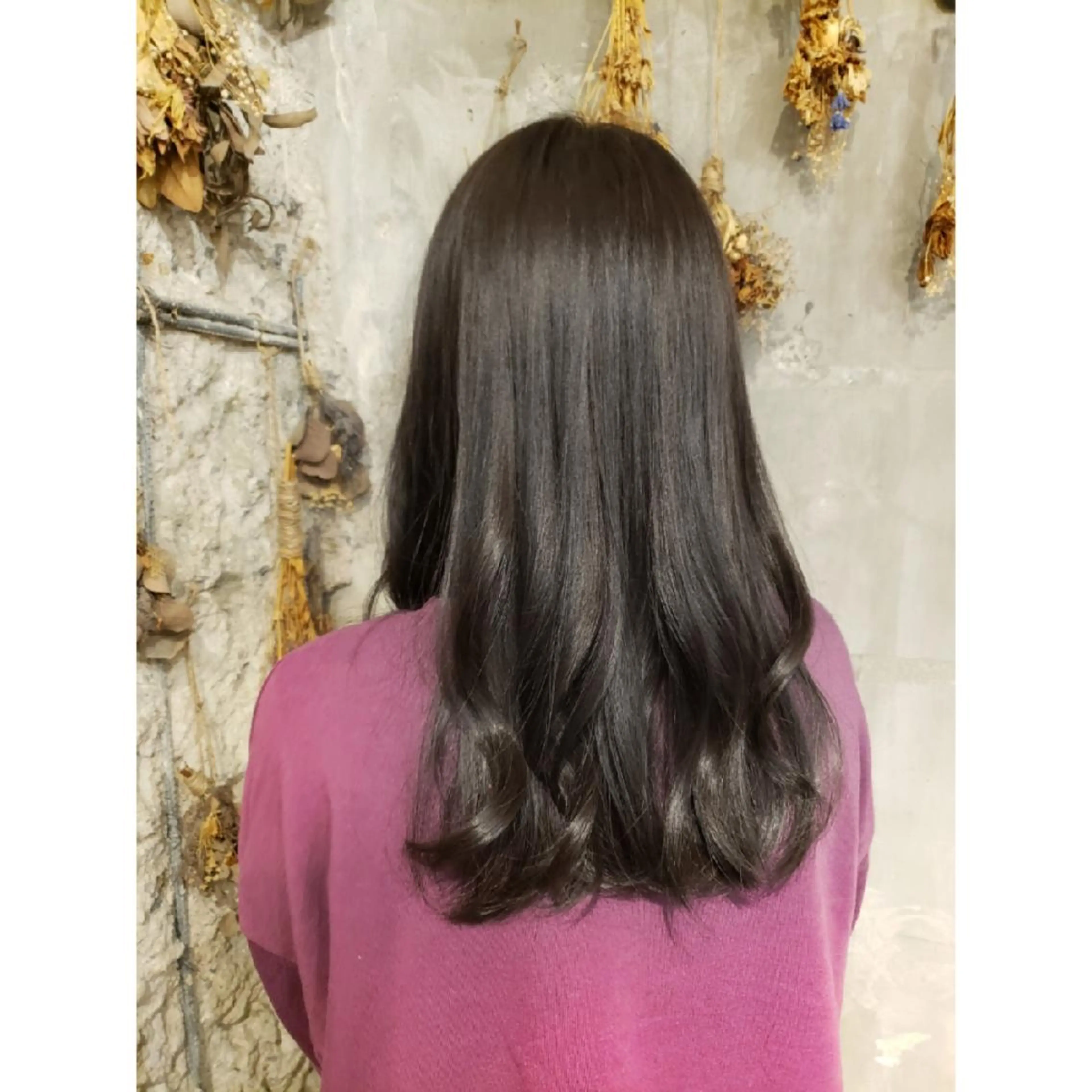 ロング 井尻 柚都歩のヘアスタイル