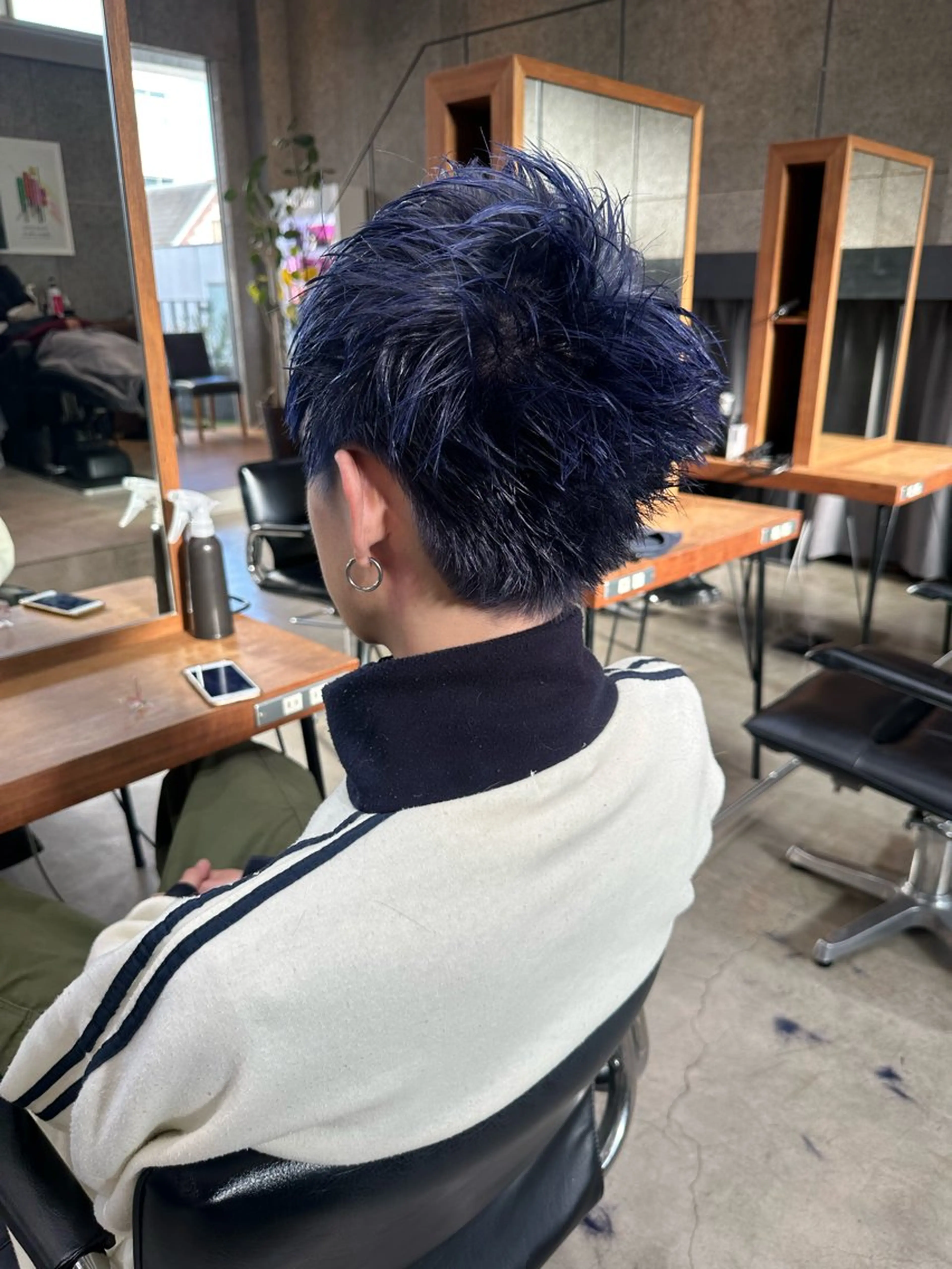 ショート メンズ メンズブリーチ スパイキーショート ショートヘア 髪質改善🌈 tomomiのヘアスタイル