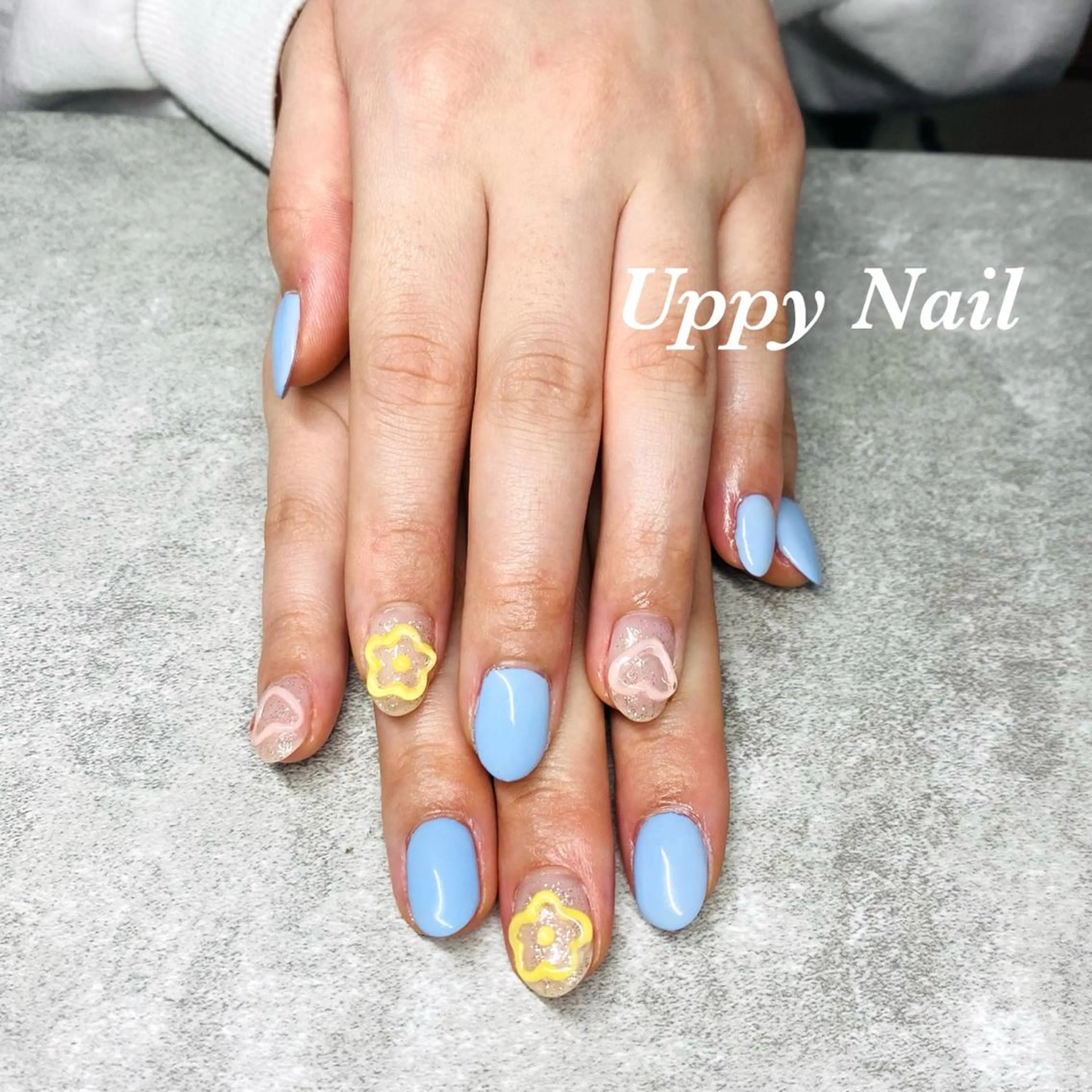 ネイル フラワーネイル ハート ぷっくりネイル ハンドネイル Uppy Nail ukyoのネイルデザイン