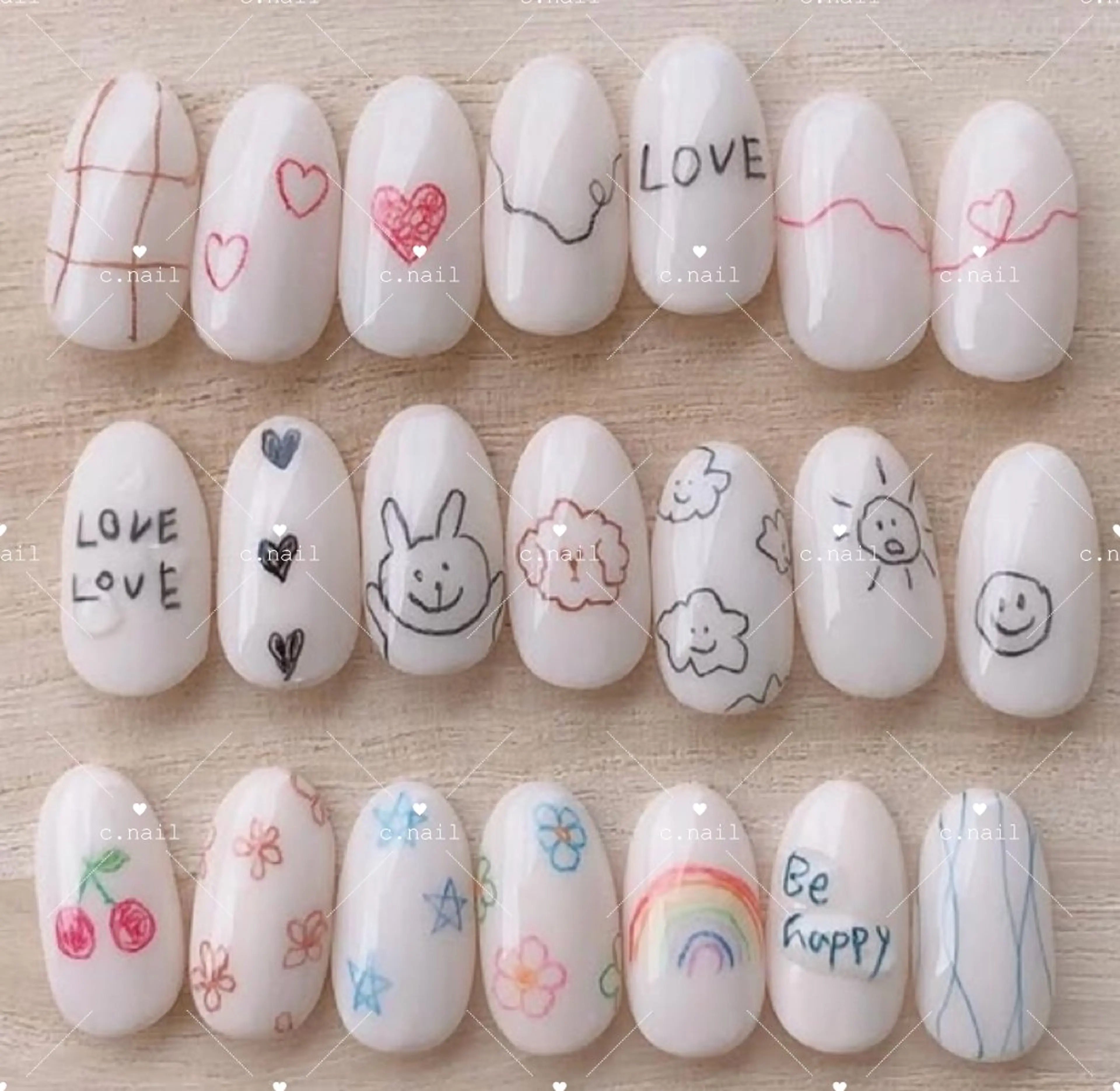 【母の日特別メニュー💞】キッズも参戦！お絵かきデザインネイル♡の写真