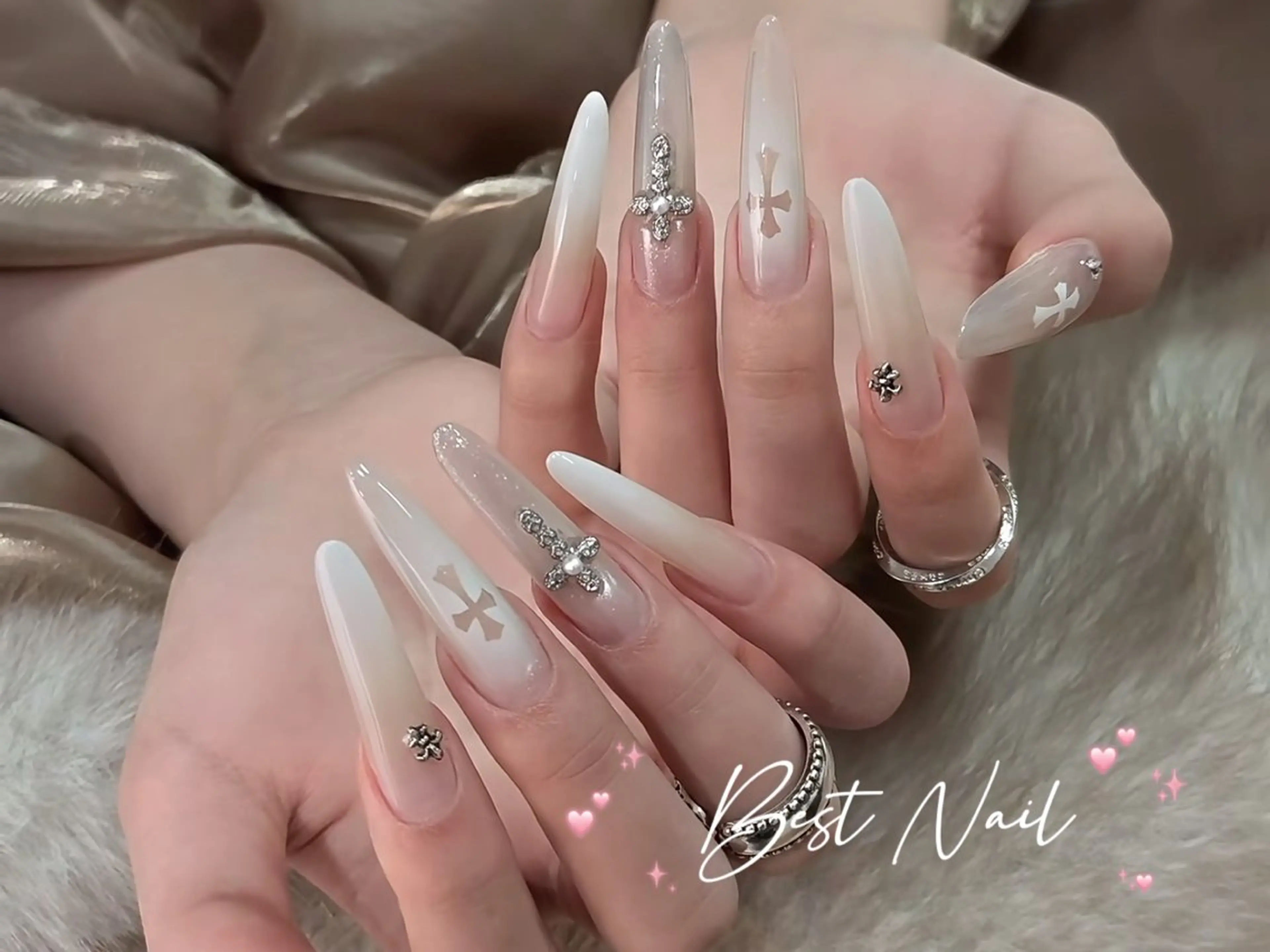 ネイル オーロラネイル クリアネイル 長さ出し ジェルネイル 韓国ネイル ハンドネイル best nailのネイルデザイン