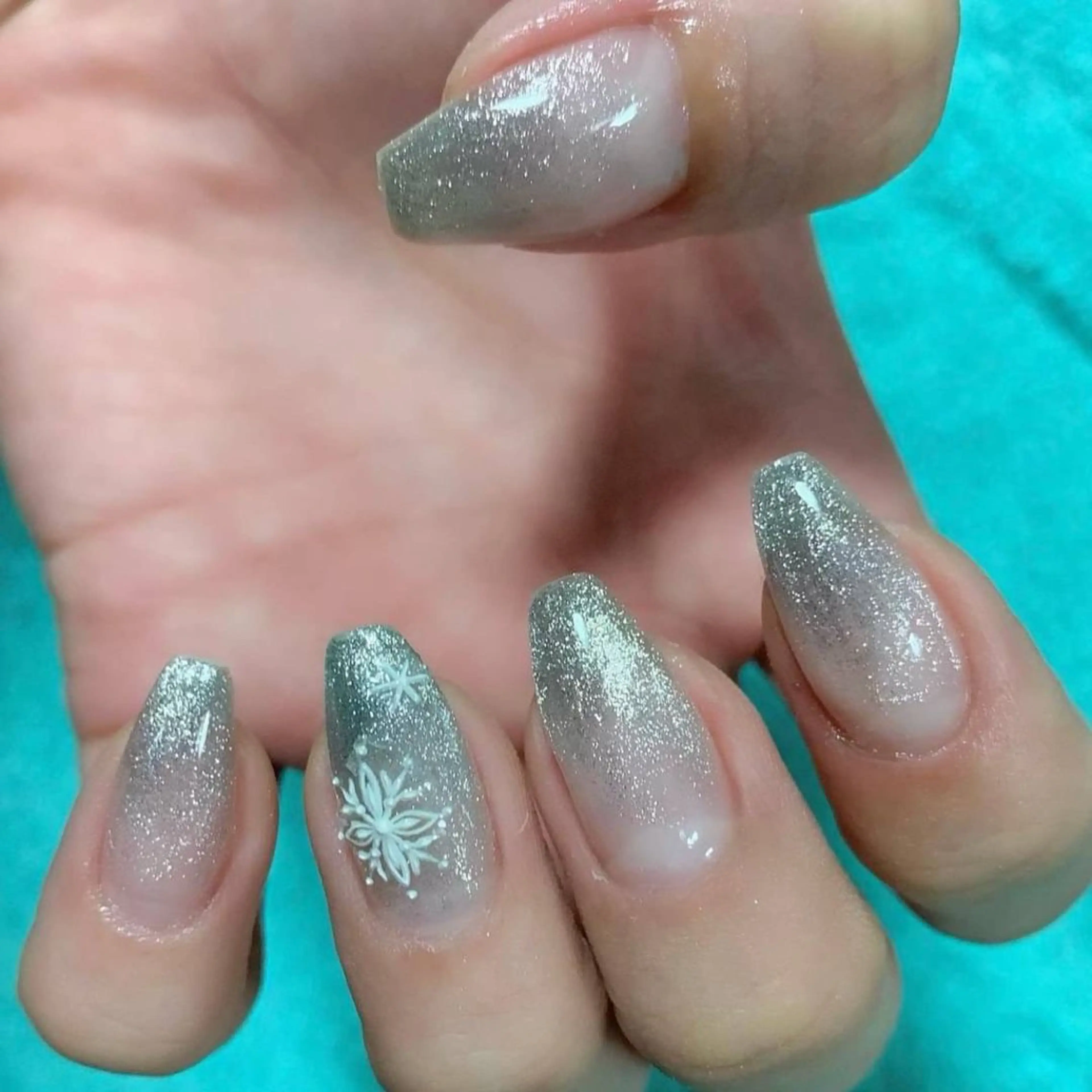 ネイル ハンドネイル フットネイル MHR nailのネイルデザイン