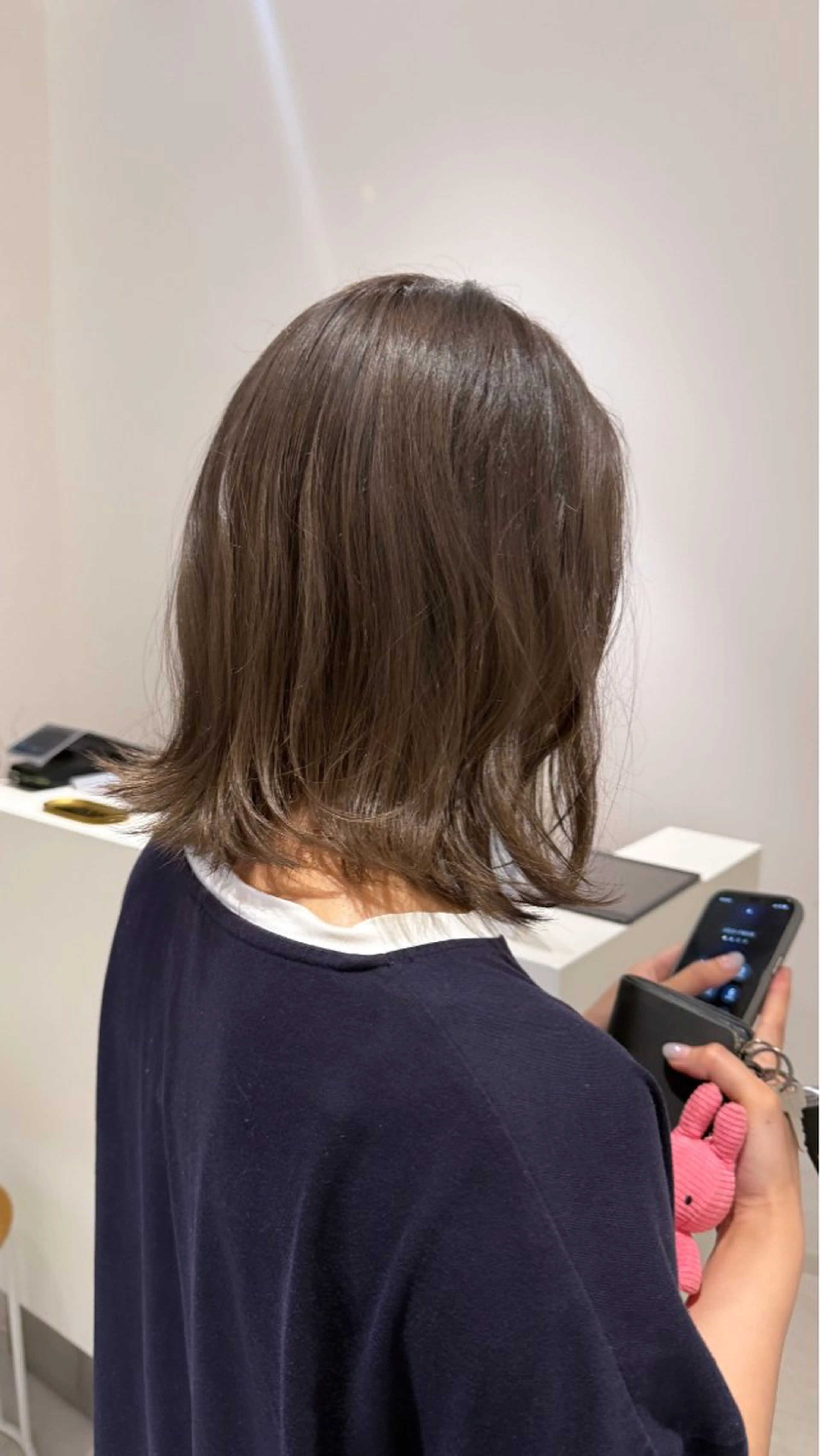 ミディアム カラー 透明感カラー ヘアカラー ショート/レイヤー 高野菜瑠のヘアスタイル