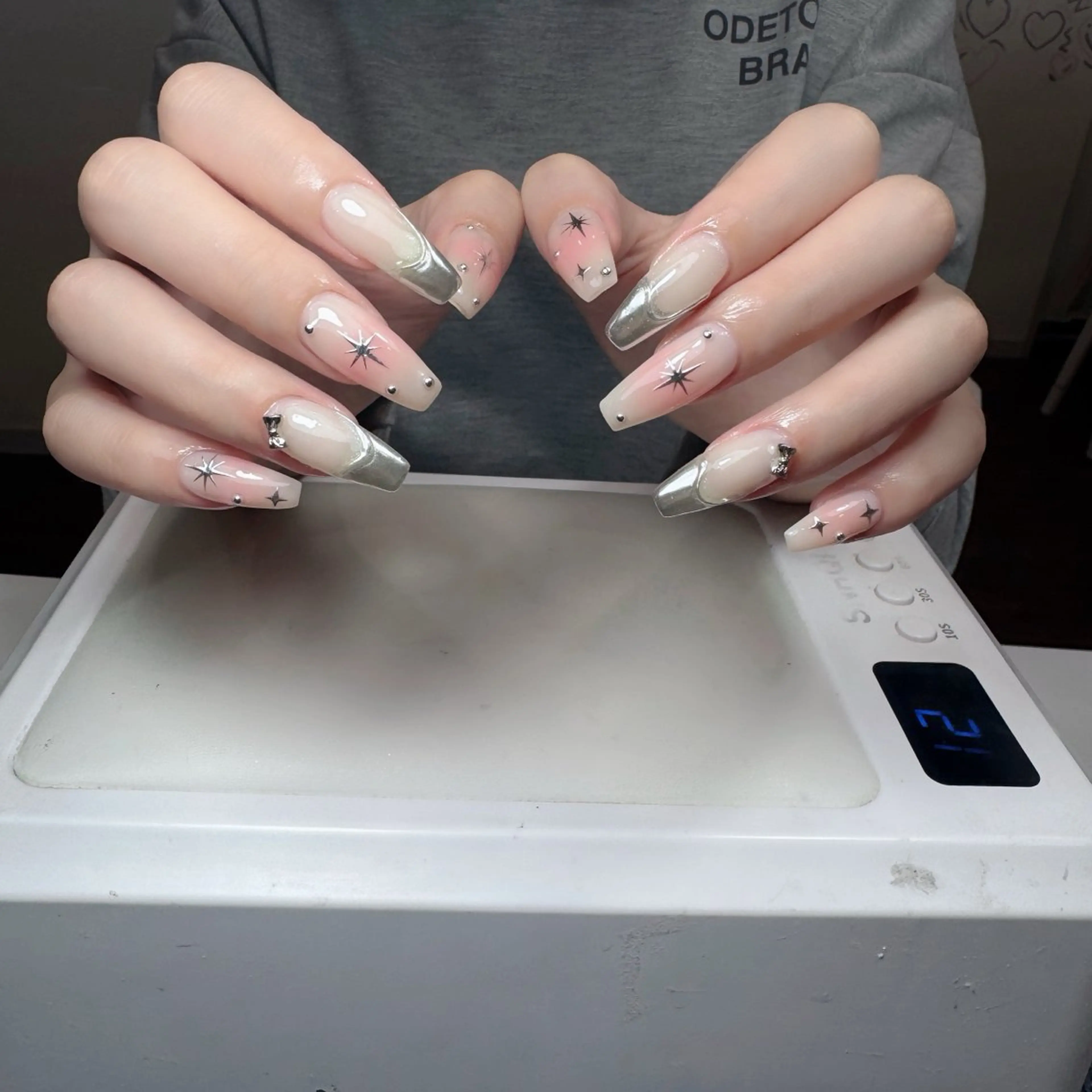 アートやデザイン、パーツつけ放題の写真