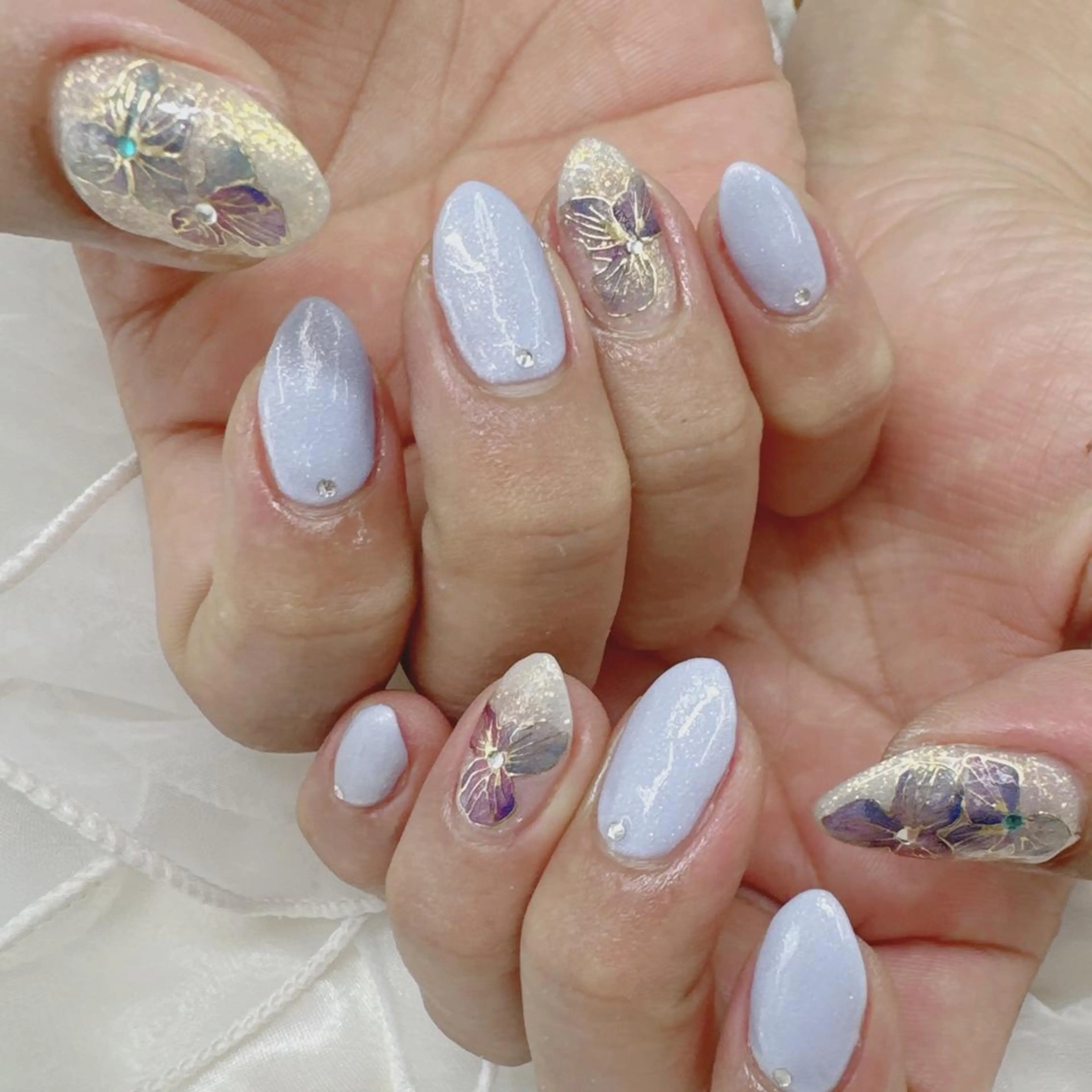 ネイル Nail salon Honey Beeのネイルデザイン