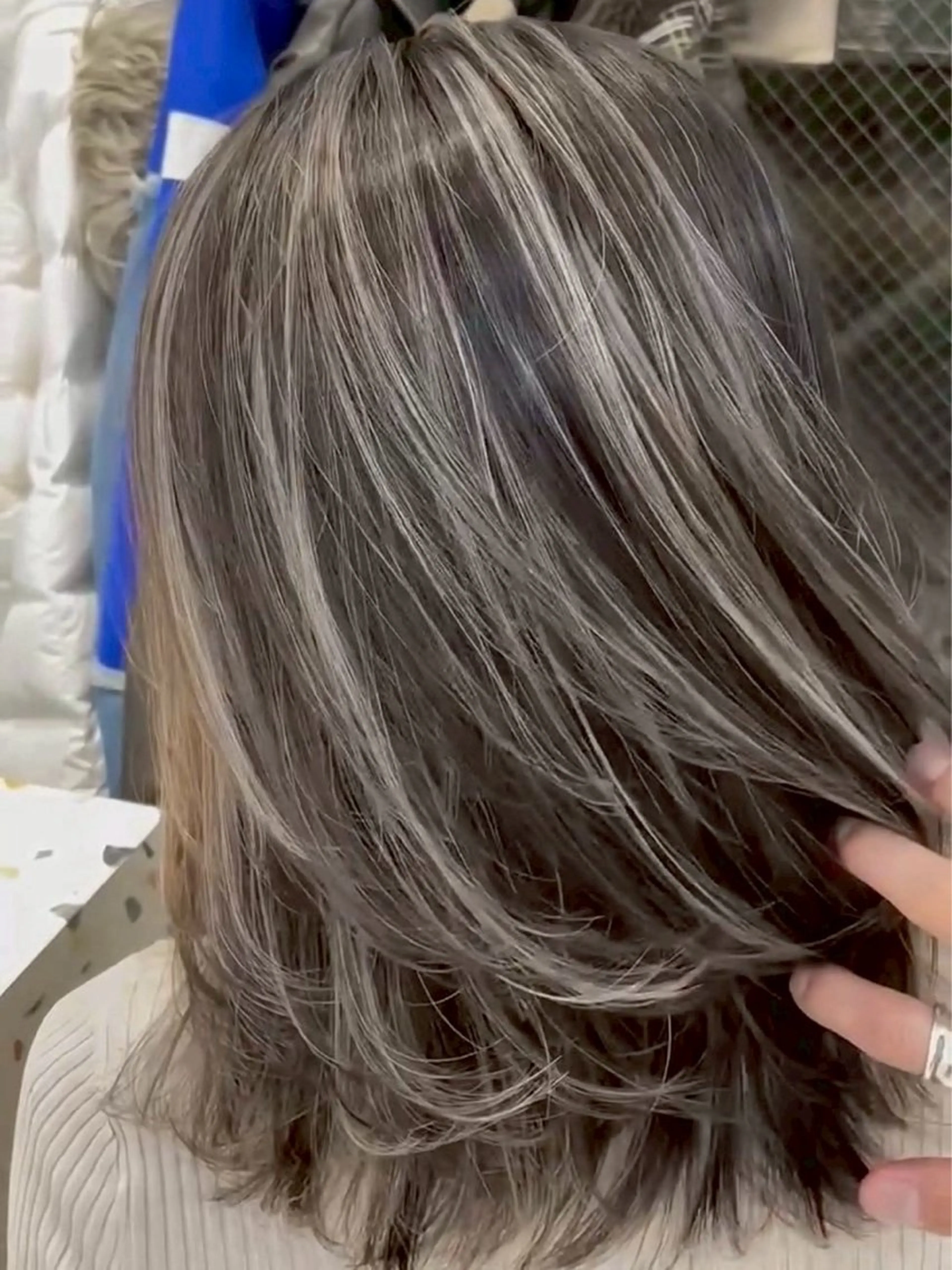 ロング 外国人風カラー ハイライト レイヤーカット ヘアカラー ✨レイヤーカット 海外ヘア/原宿✨のヘアスタイル