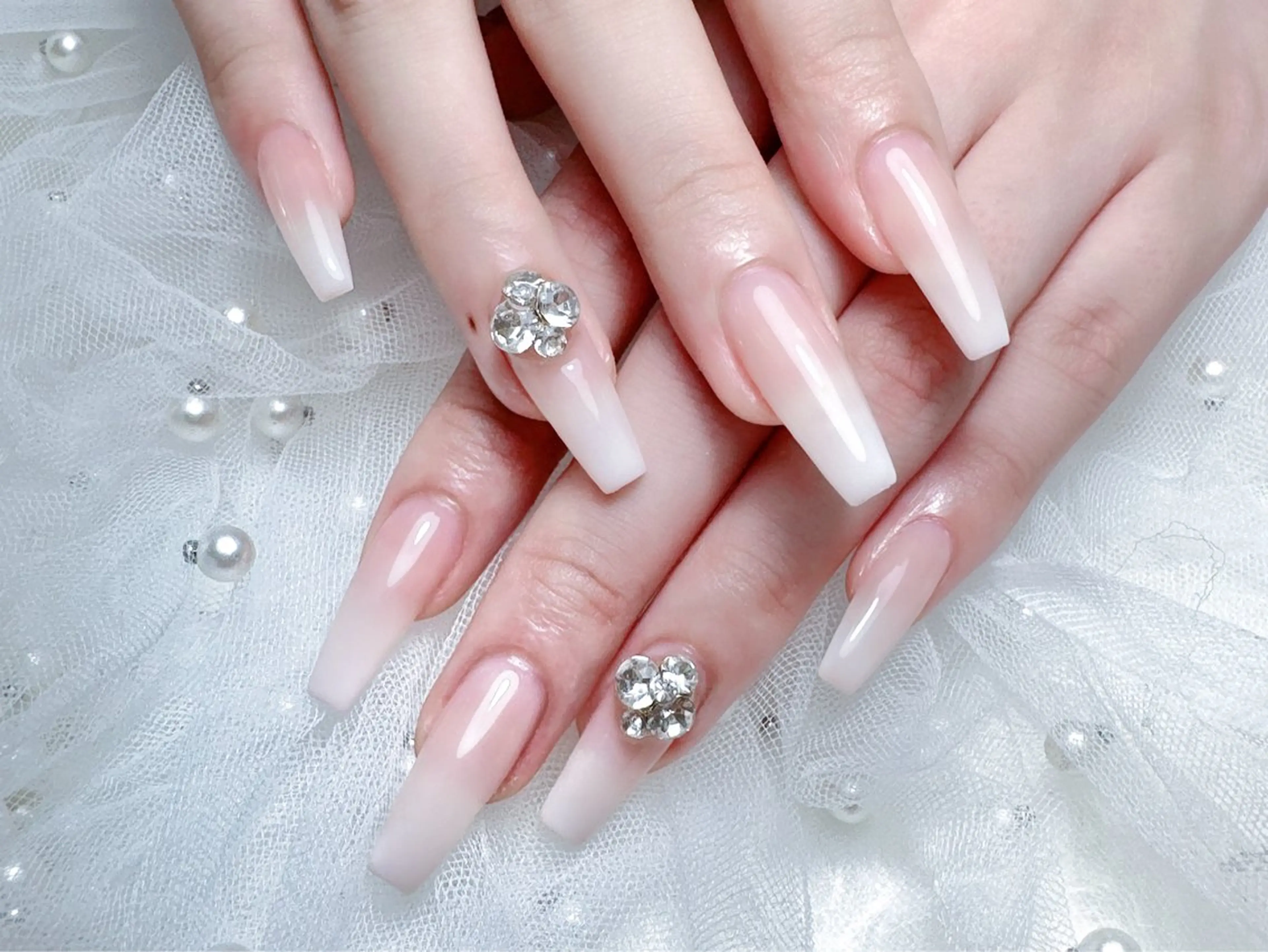ネイル ハンドネイル M🌷nail 長さだし専門店のネイルデザイン