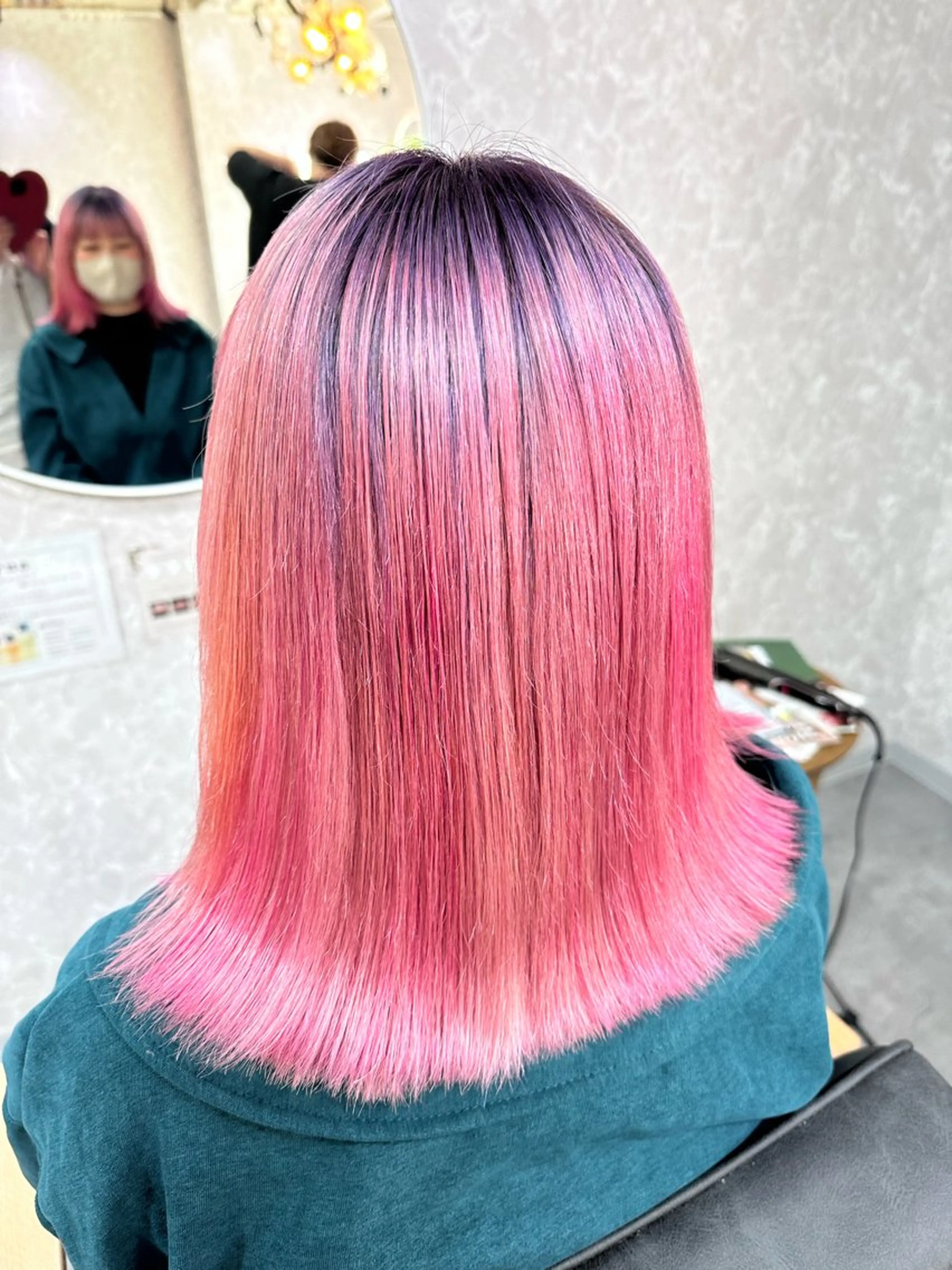 ミディアム 横田 ひかるのヘアスタイル