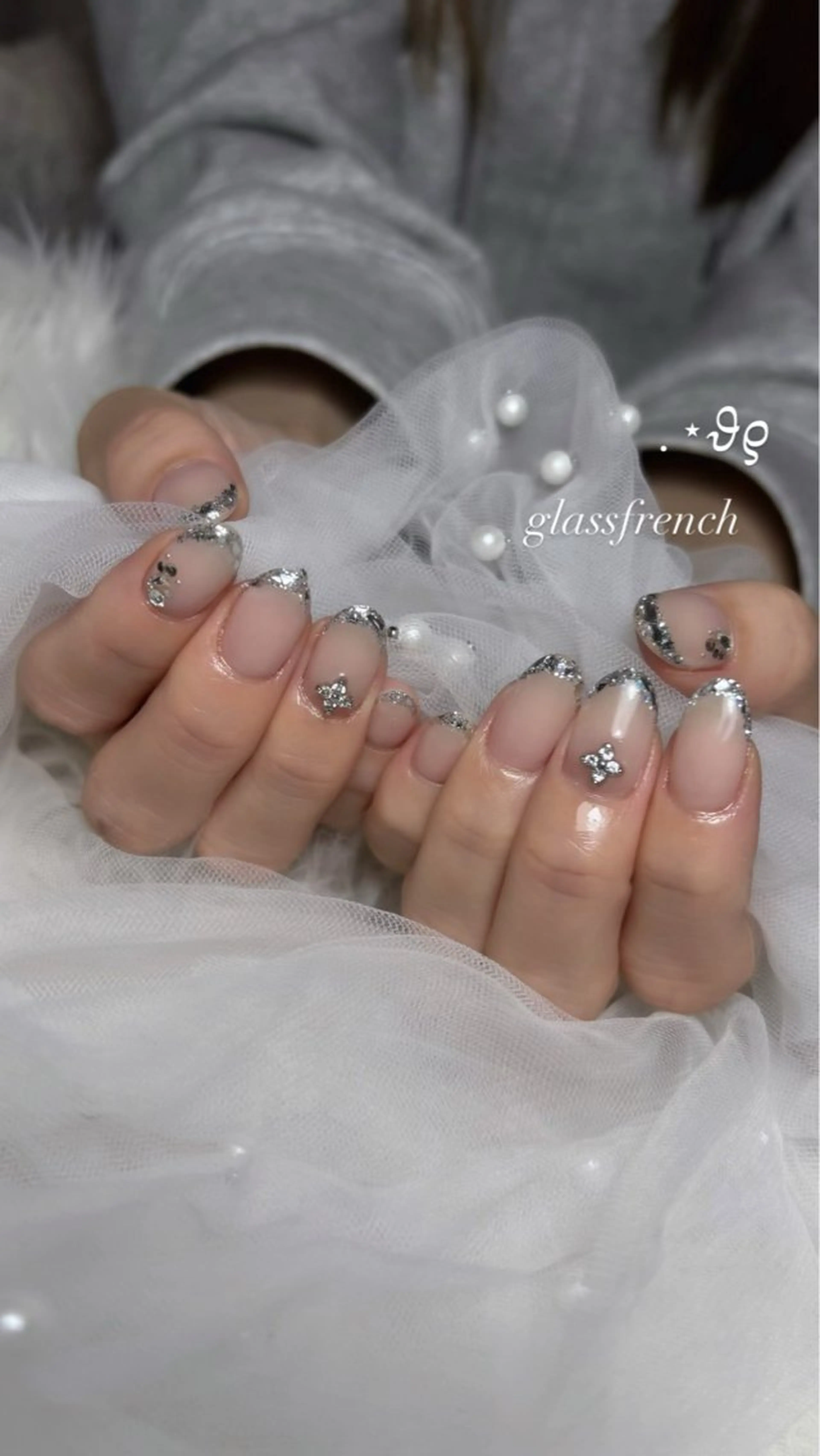 ネイル ハンドネイル 𝑬𝑹𝑰𝑲𝑨 𓂃🎀𓈒𓏸のネイルデザイン