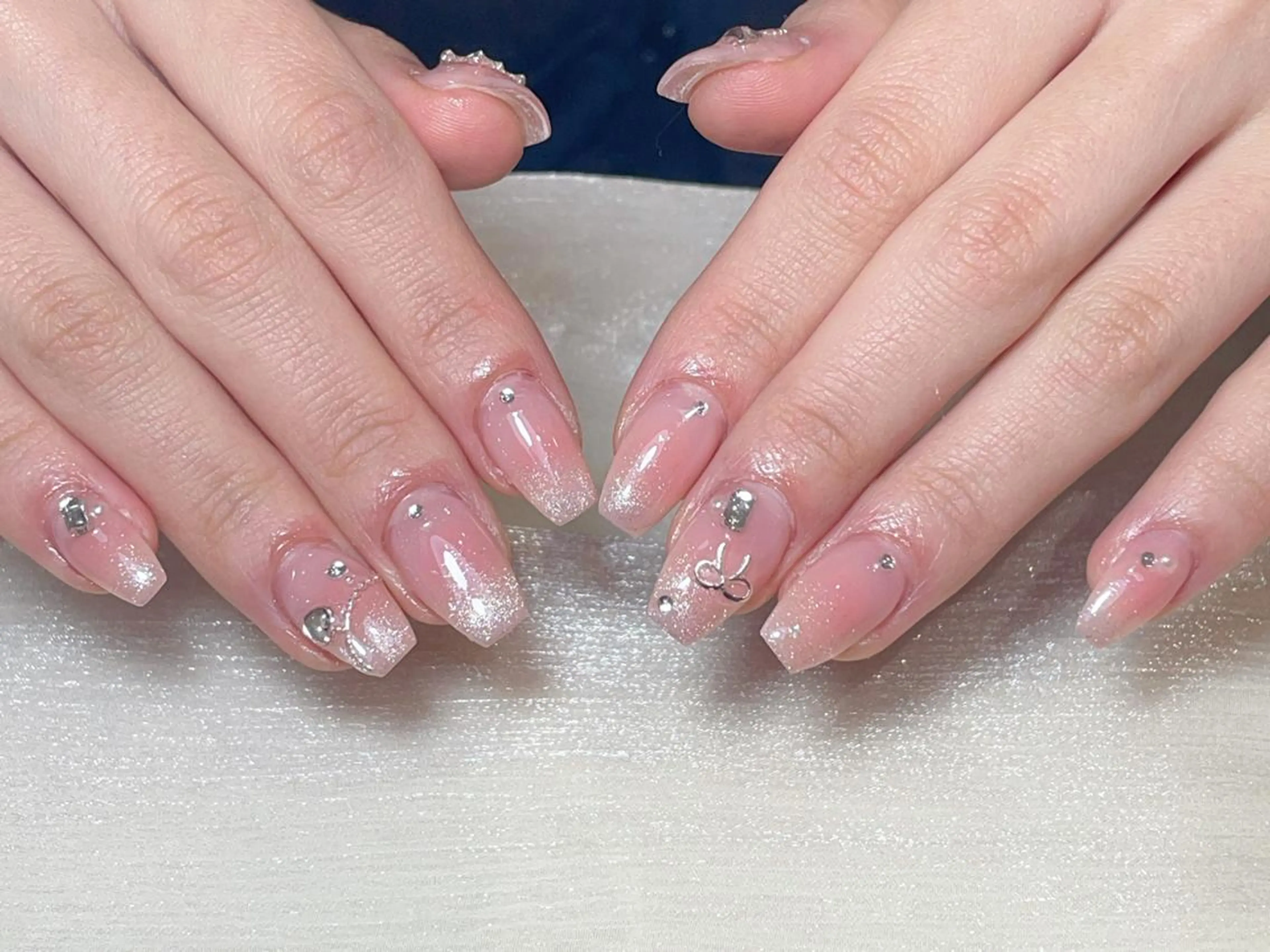 ネイル ハンドネイル ハンドケア Lumina Nail💕のネイルデザイン
