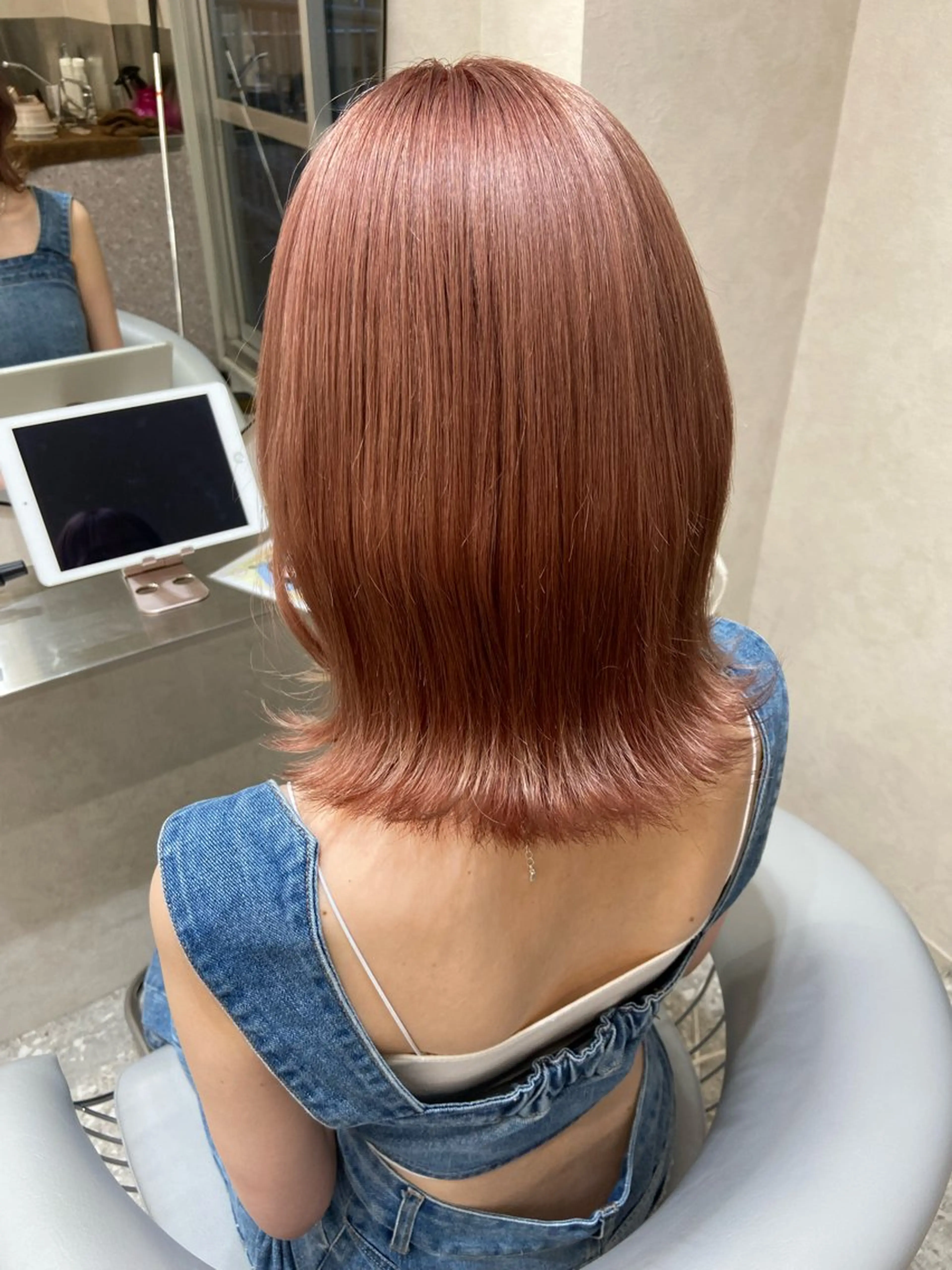 ミディアム カラー ベージュカラー ピンクカラー ピンクベージュ くびれヘア 韓国風ヘア カット ヘアカラー トリートメント 新宿/韓国ヘア 中明度カラー/かやのヘアスタイル