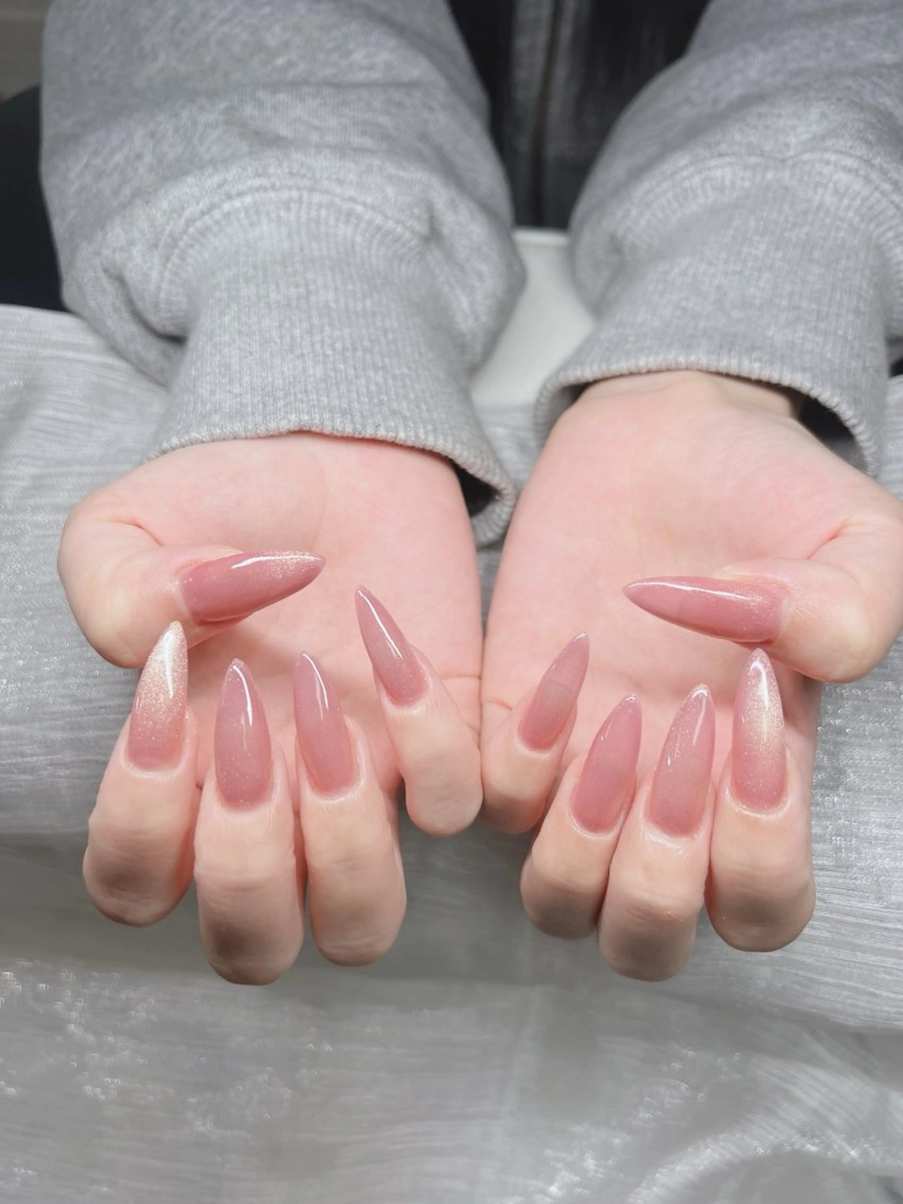 ネイル 長さ出し グラデーション キラキラネイル マグネットネイル ニュアンスネイル ハンドネイル Lee Nails チップ長さだし専門店のネイルデザイン