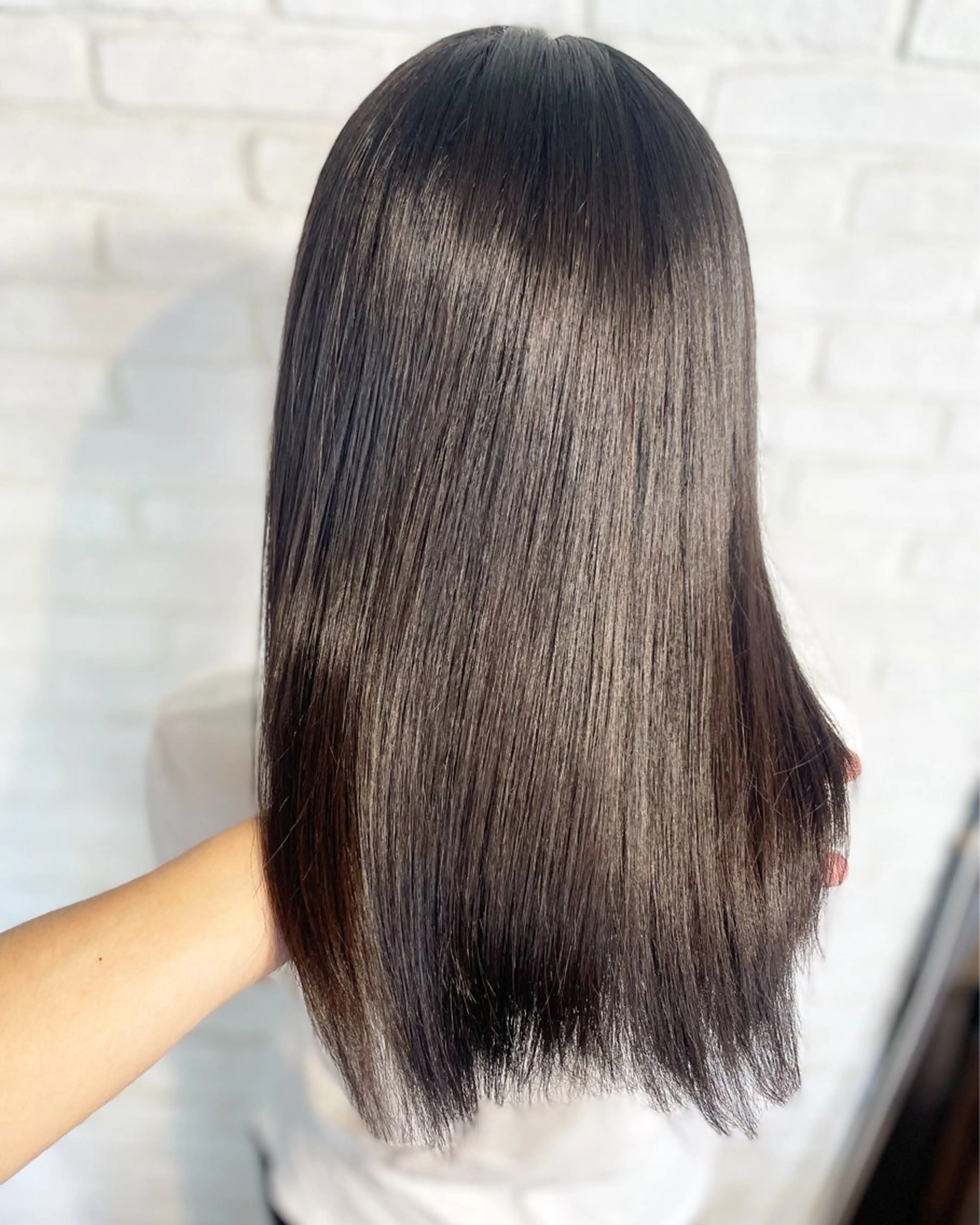 ミディアム カット 縮毛矯正 トリートメント 【美髪×レイヤー】 コグスリのヘアスタイル