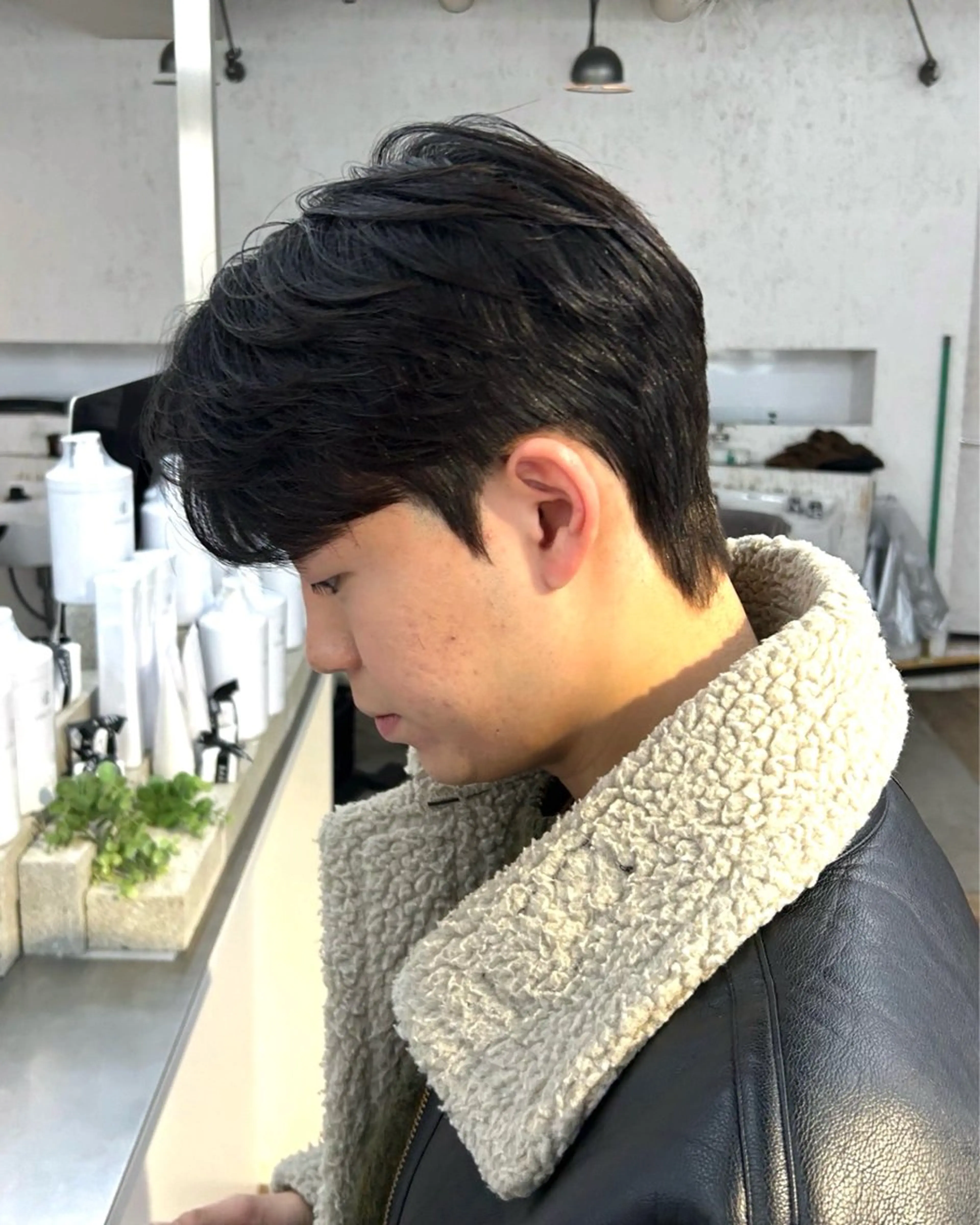 初回500円OFF✨ メンズダウンパーマ+似合わせカット✨横と後ろの広がりを抑えて清潔感UP!#韓国風#ダウンパーマの写真