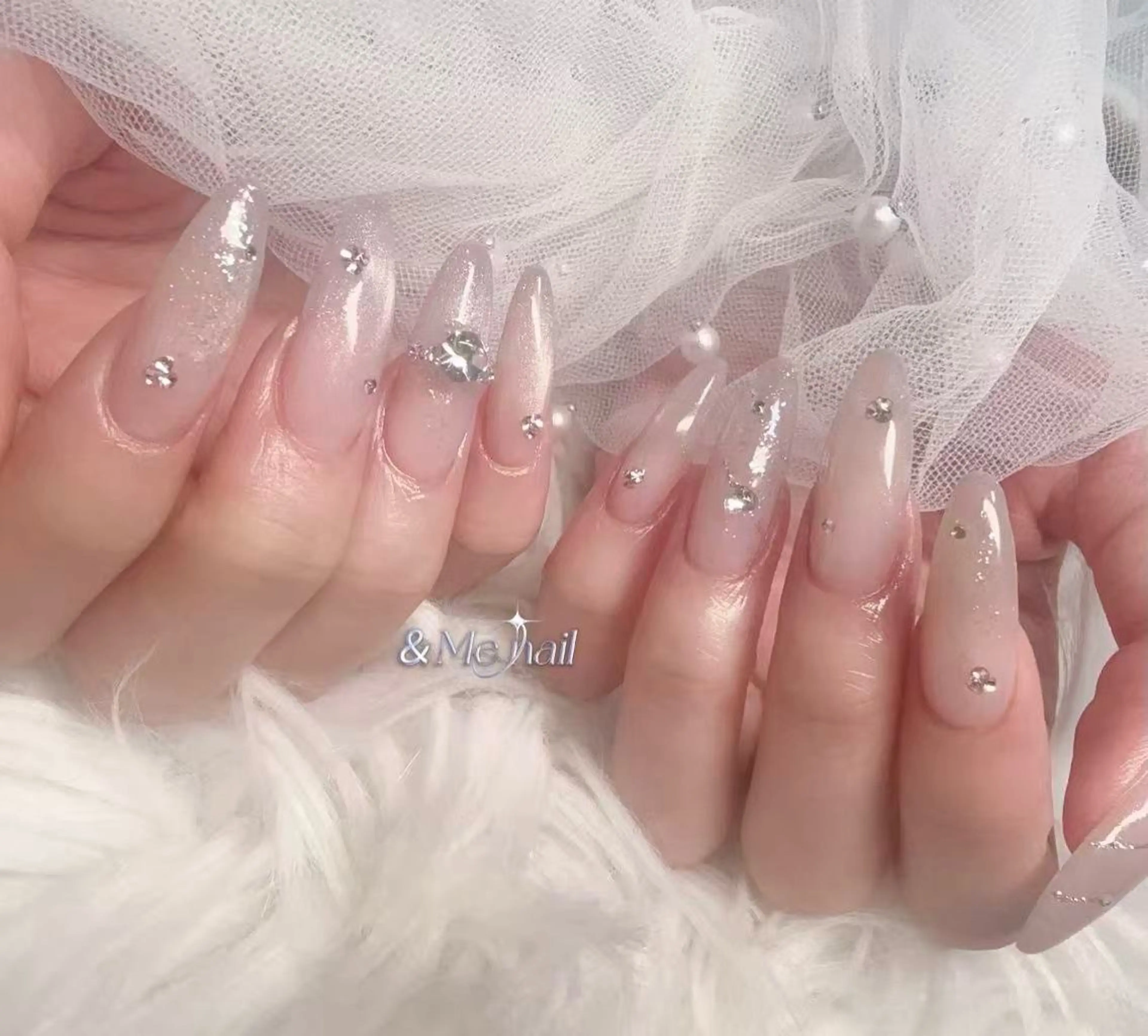 ネイル ハンドネイル &ME makiのネイルデザイン