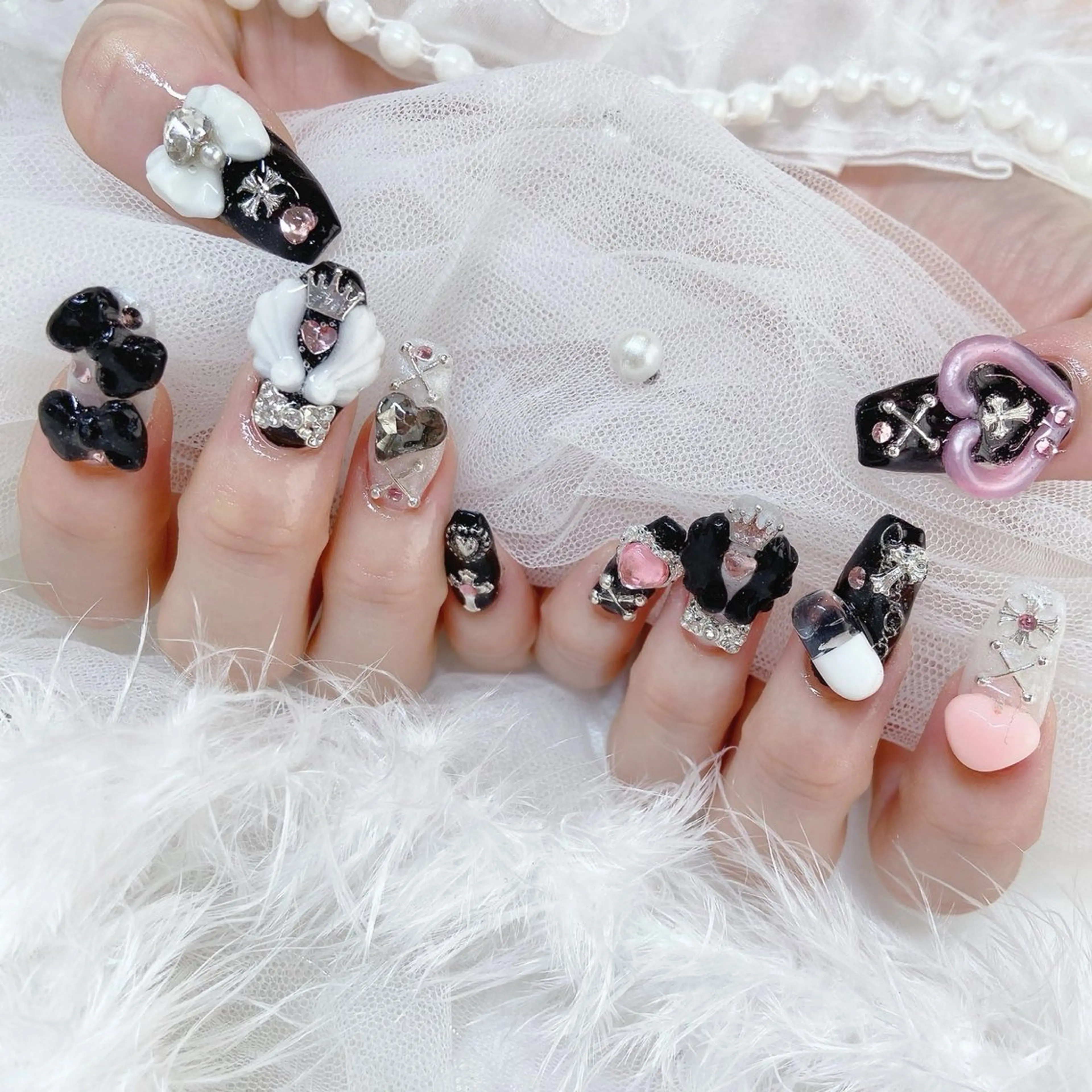 ネイル ジェルネイル リボン ハンドネイル Nail lieNのネイルデザイン