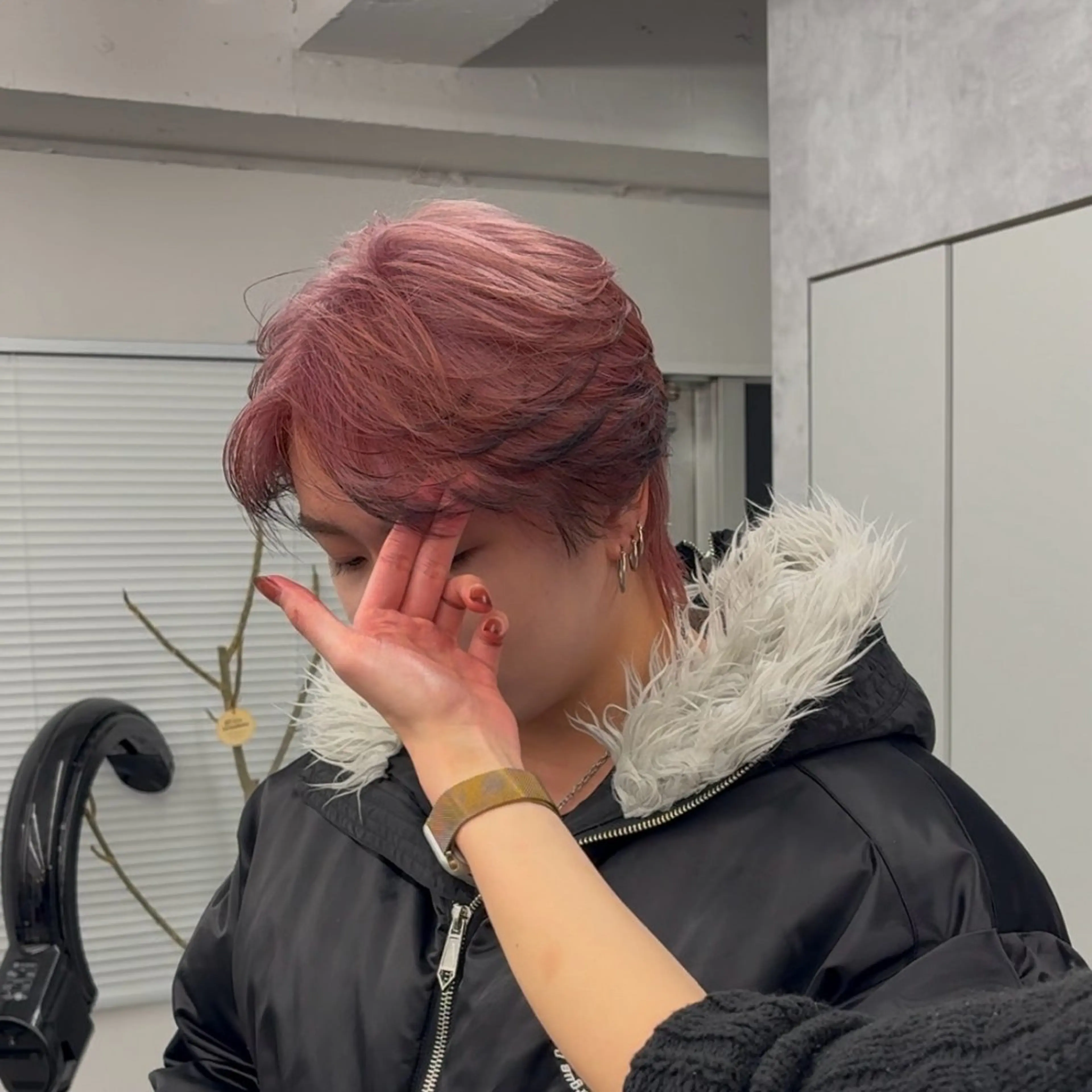 ミディアム カラー メンズ メンズバレイヤージュ 🔥メンズカット🔥のヘアスタイル