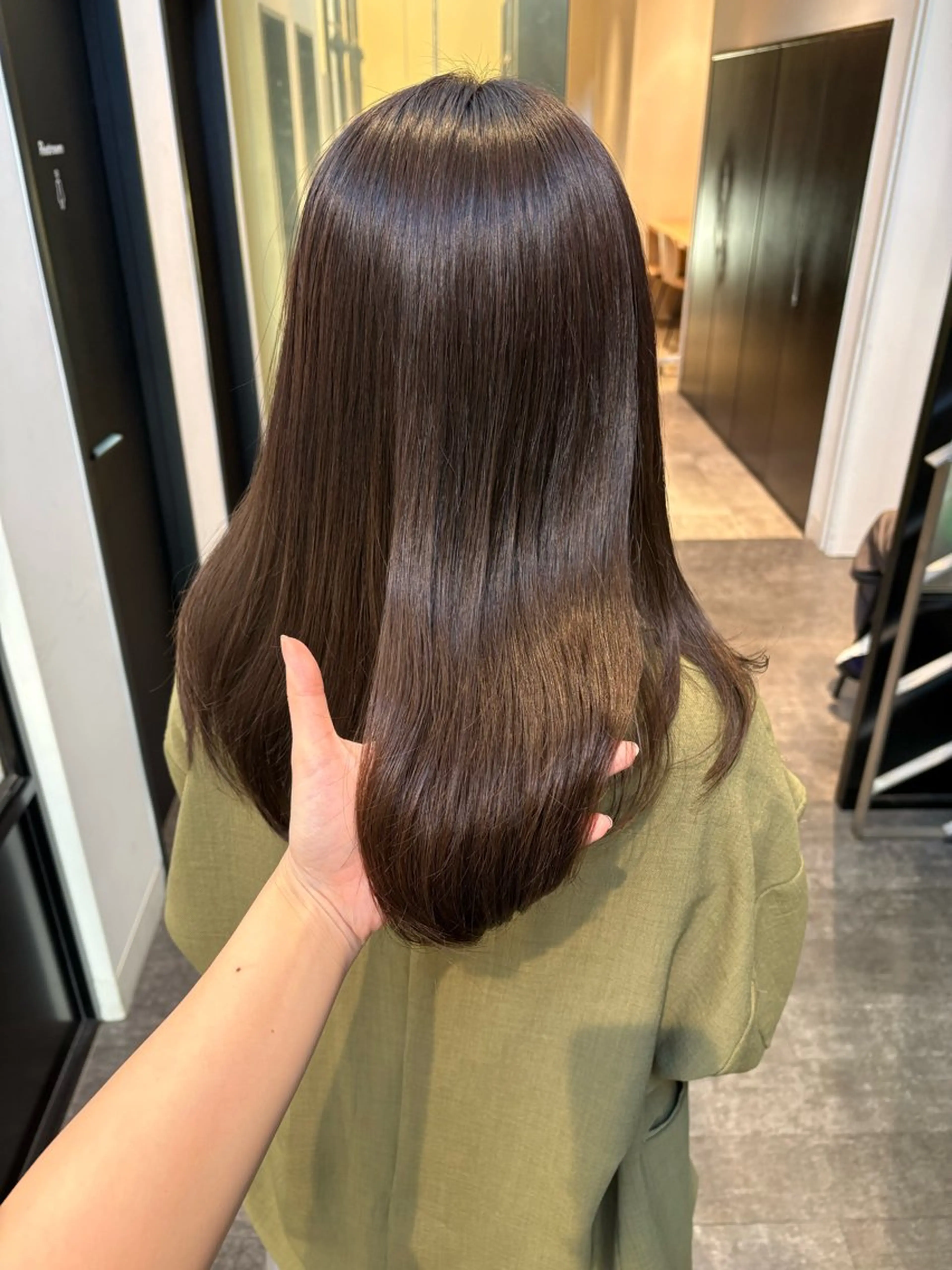 ミディアム カラー ヘアカラー トリートメント mao ｜ 柔らか艶カラー🫧のヘアスタイル