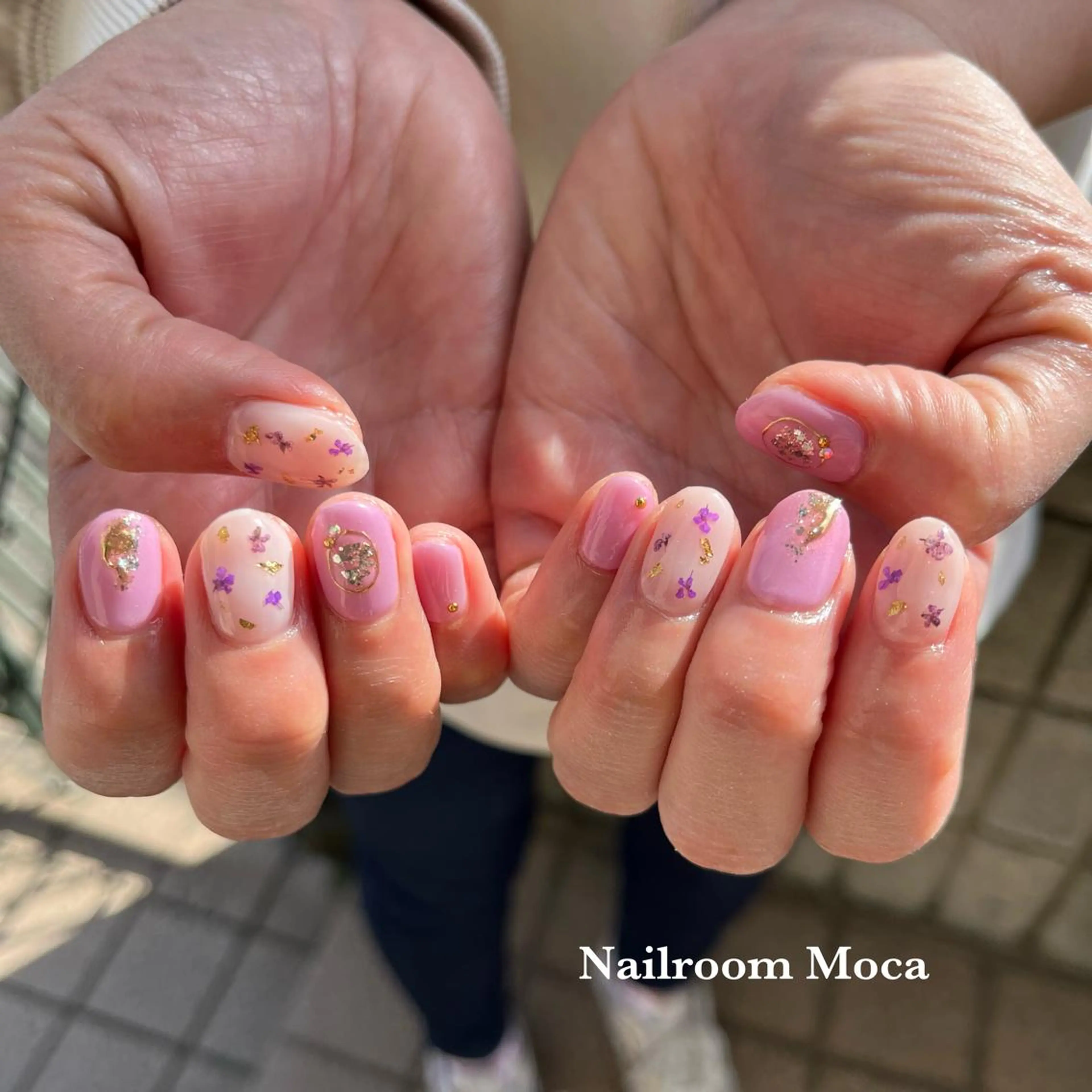 ネイル Nailroom Mocaのネイルデザイン