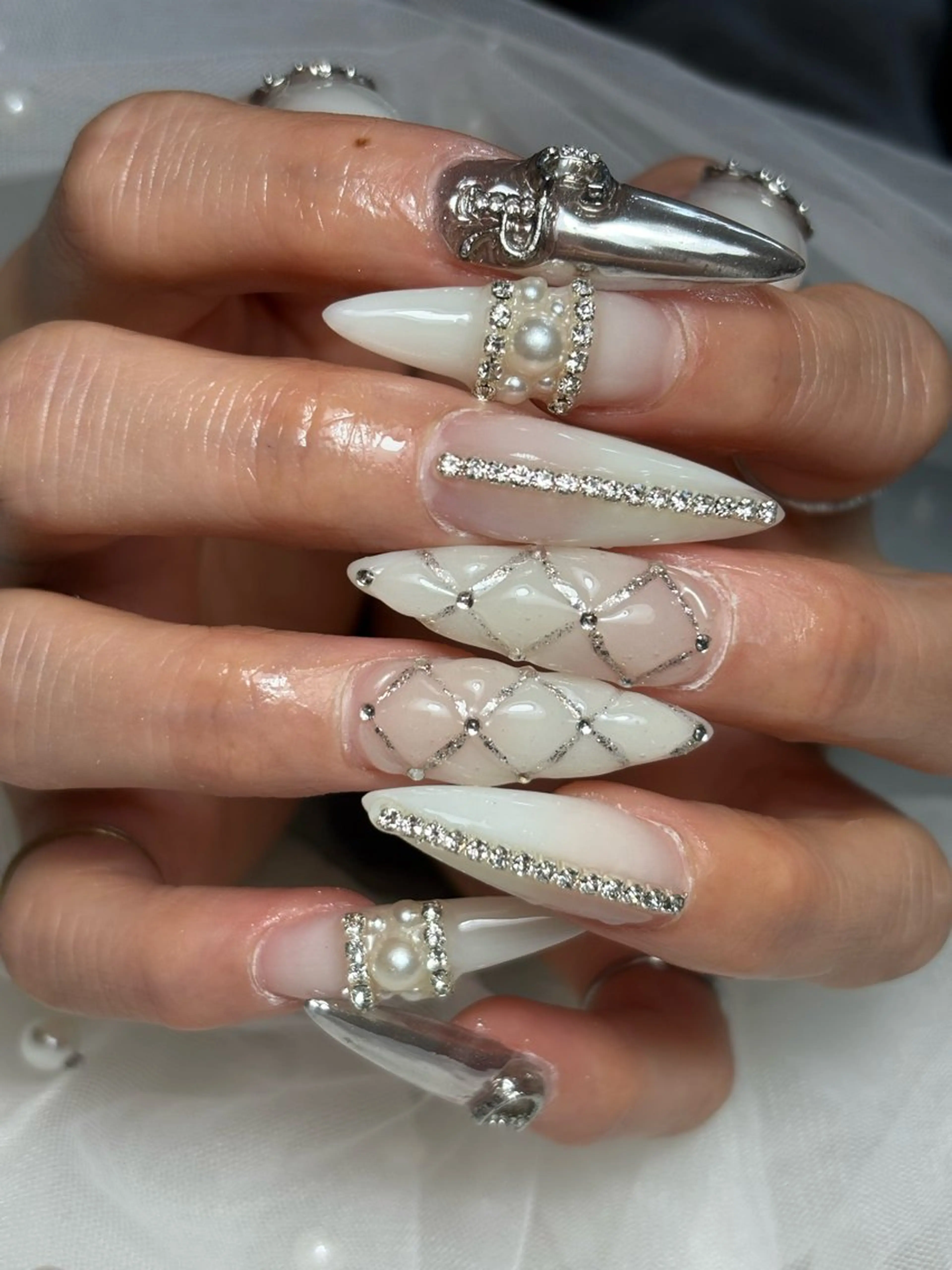 ネイル ハンドネイル ✴︎ Delightのネイルデザイン