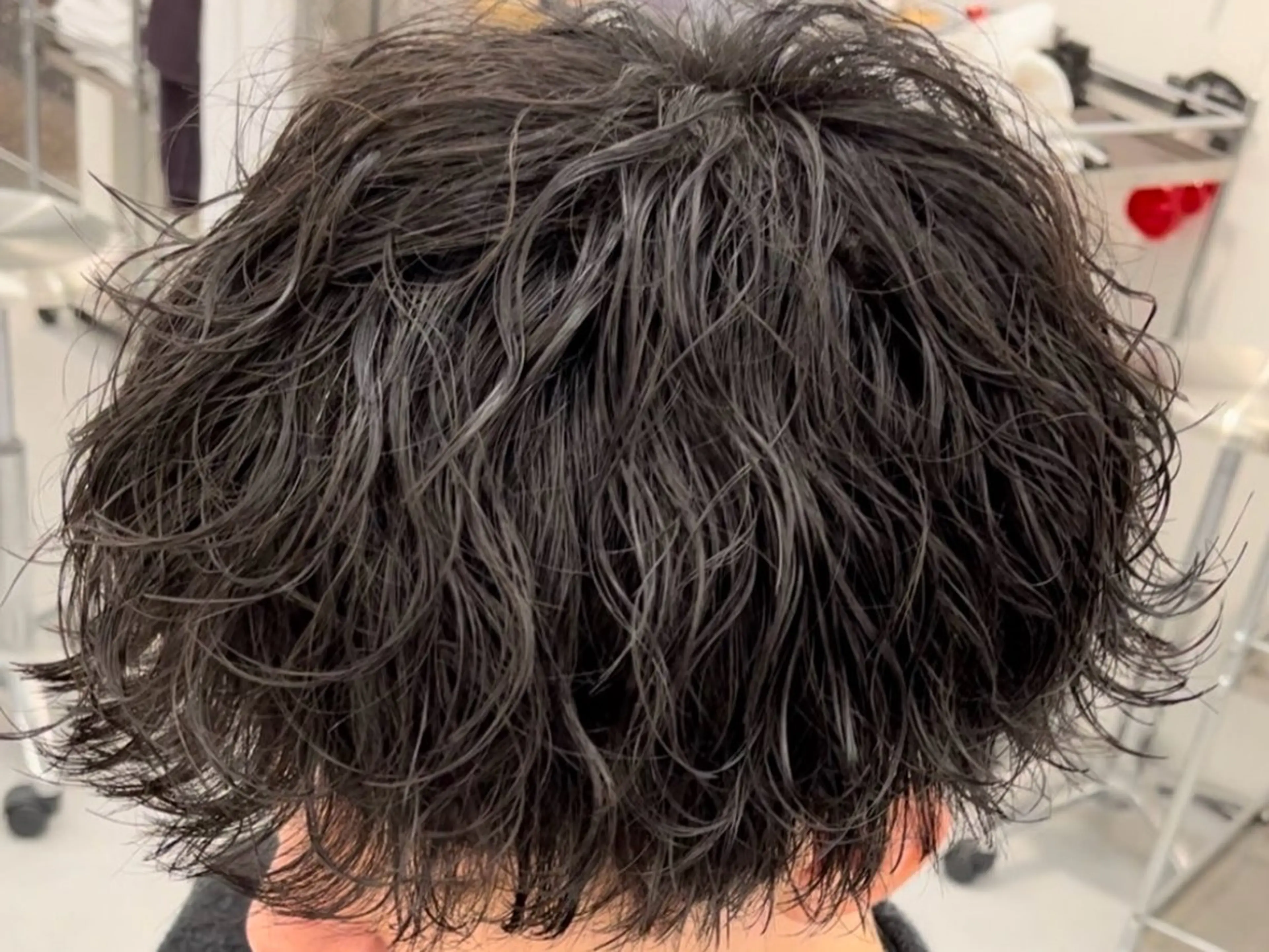 パーマ メンズ 佐々木 輝のヘアスタイル