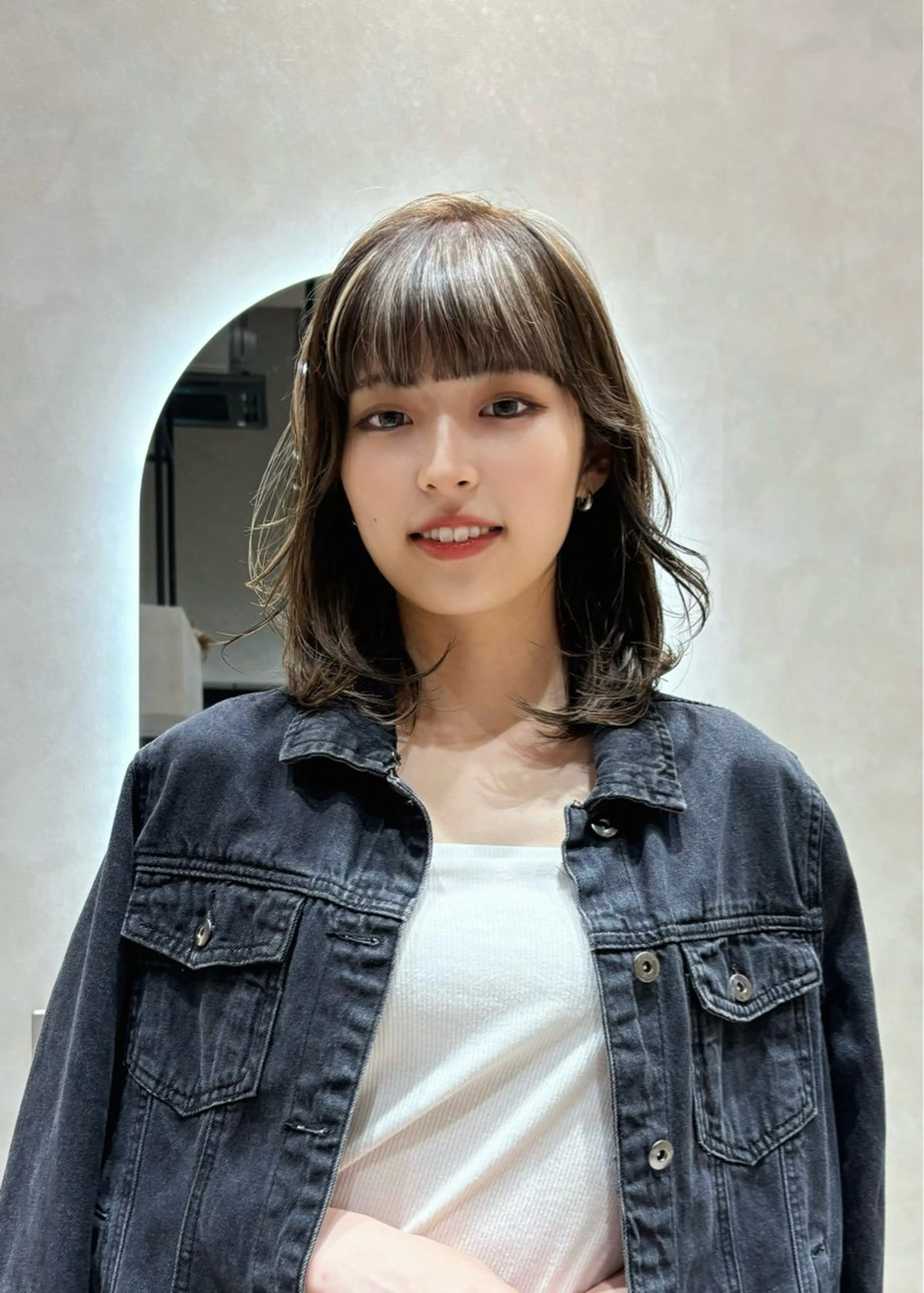 ミディアム 盛れるカットカラー DEAN豊橋店のヘアスタイル