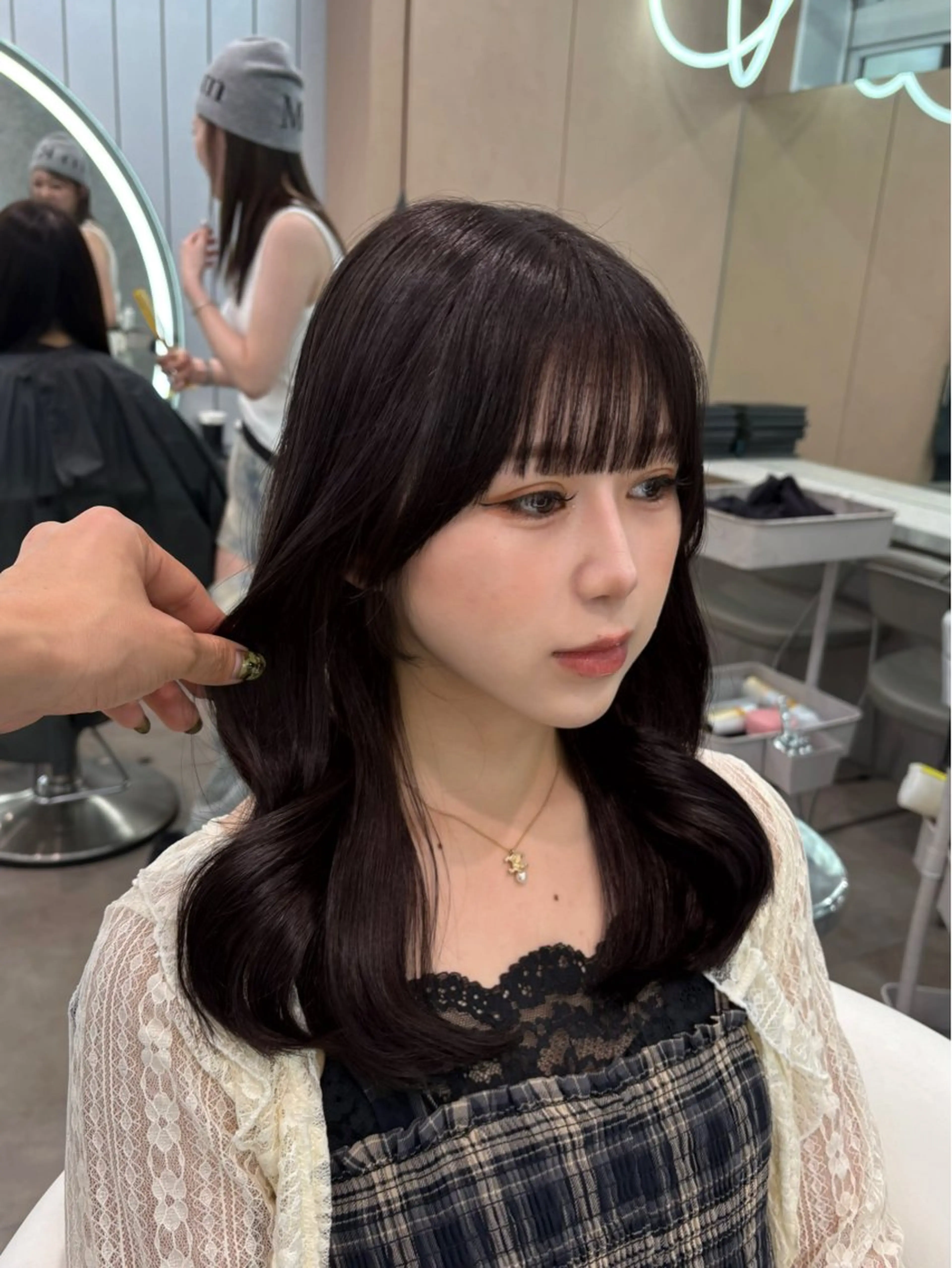 ロング ヘアアレンジ アッシュ ボブ くびれヘア 顔まわりレイヤー 顔周りカット カット トリートメント ヘアセット 大宮‎🩵縮毛矯正 レイヤー　佐藤和のヘアスタイル