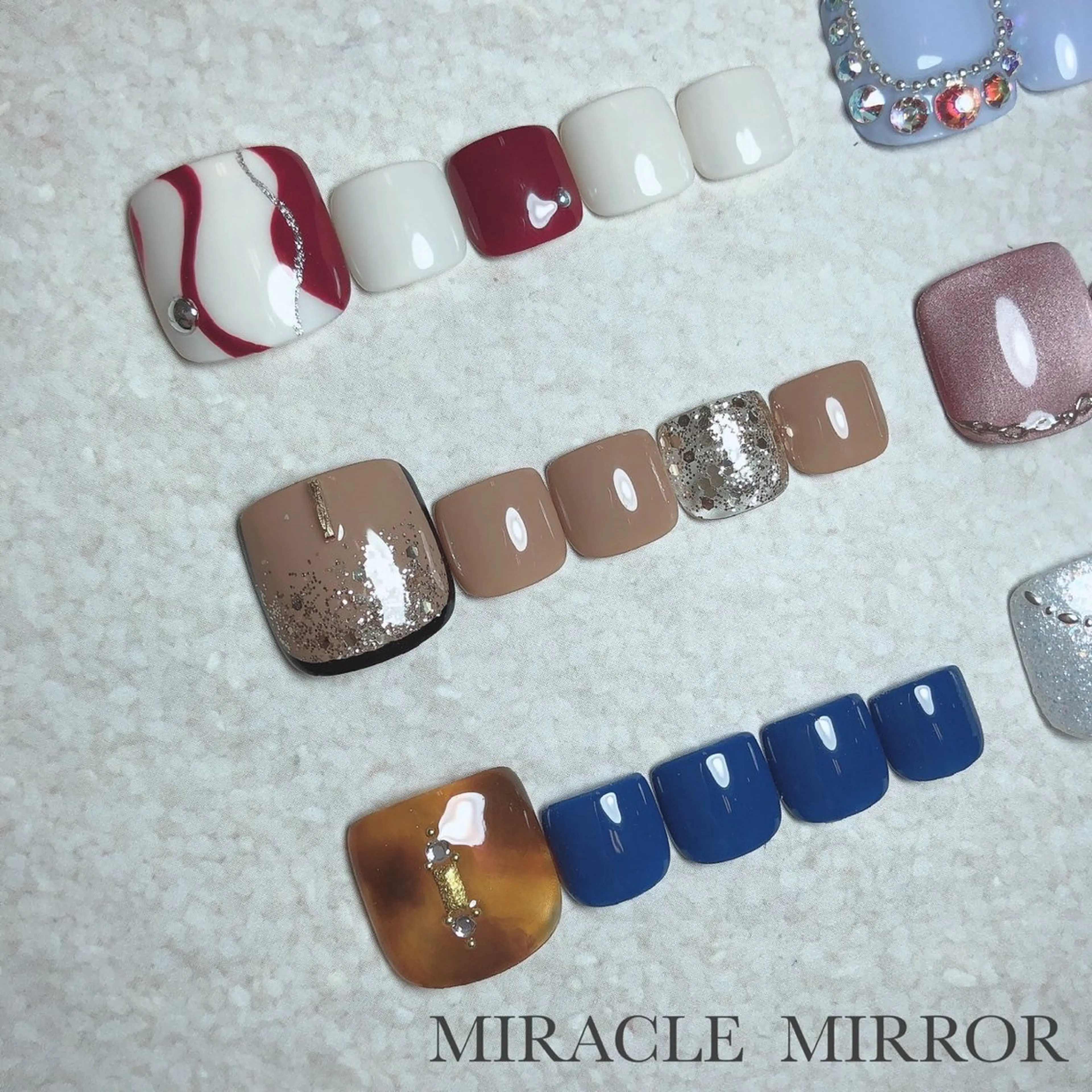 ネイル ミラクルミラー 町野のネイルデザイン