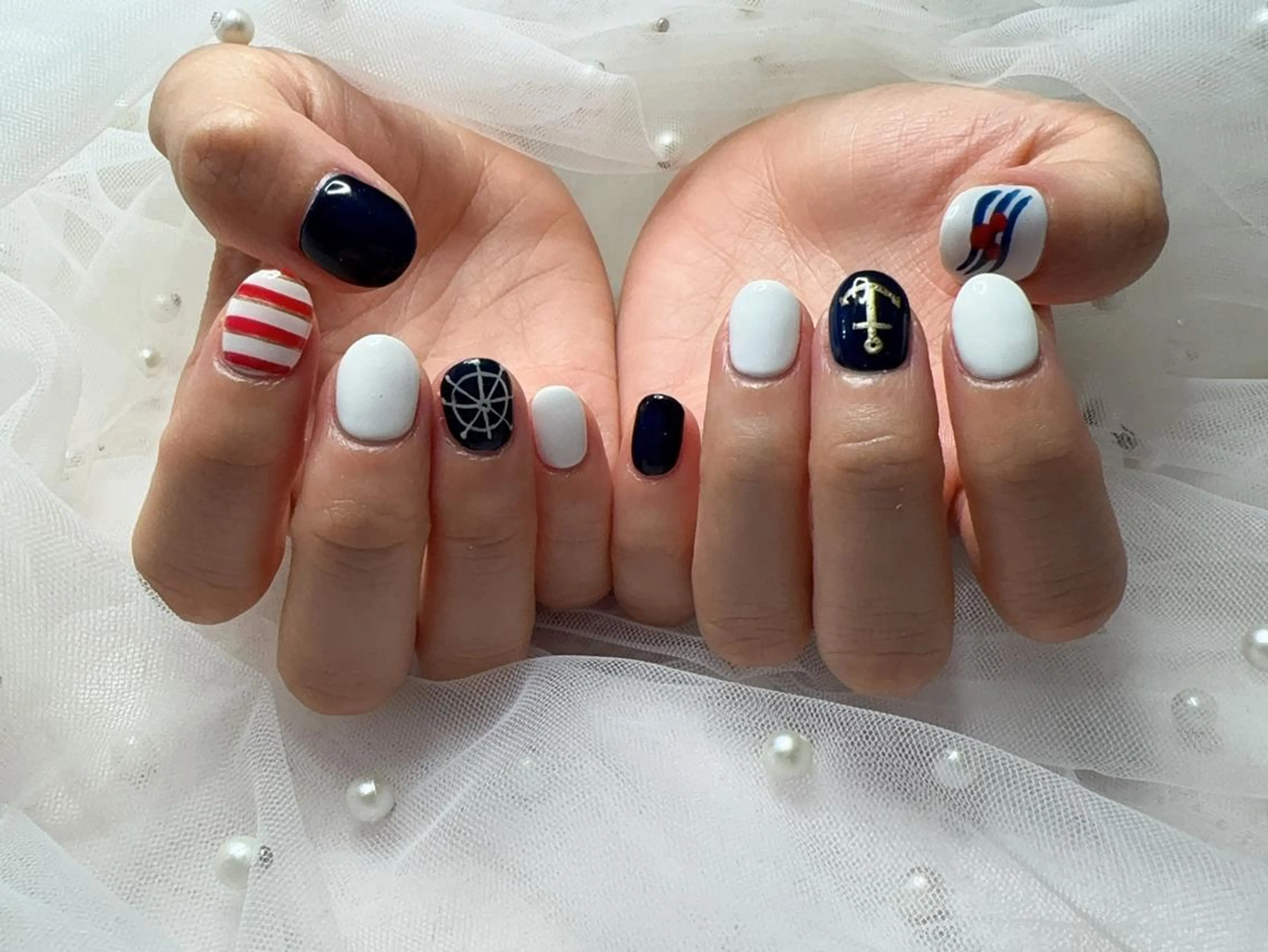 ネイル ハンドネイル nail GZMのネイルデザイン
