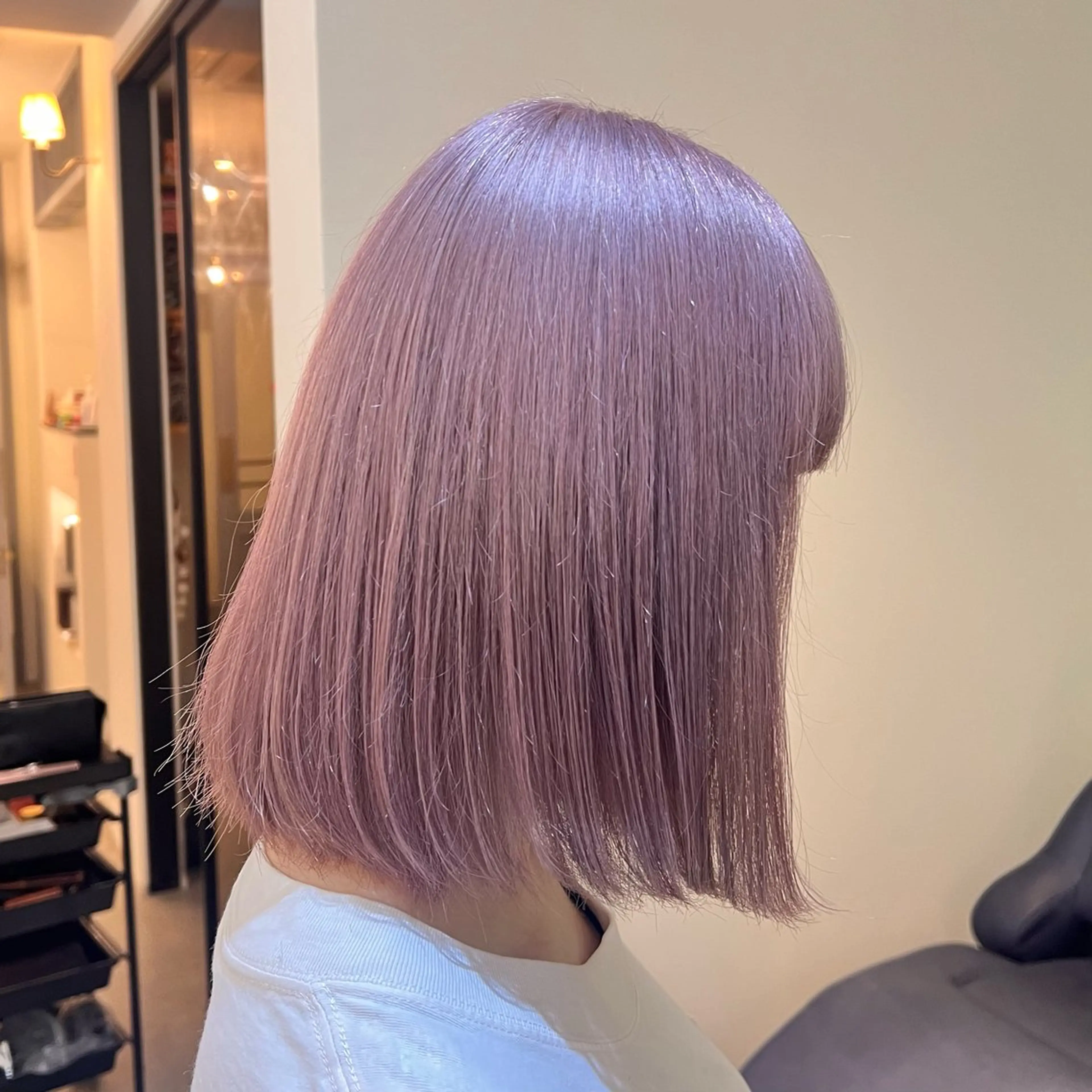 ショート カラー ハイトーンカラー ラベンダーカラー ピンクカラー ピンクラベンダー ボブ ヘアカラー トリートメント afeelriamo所属・オオバヤシ マホのヘアスタイル