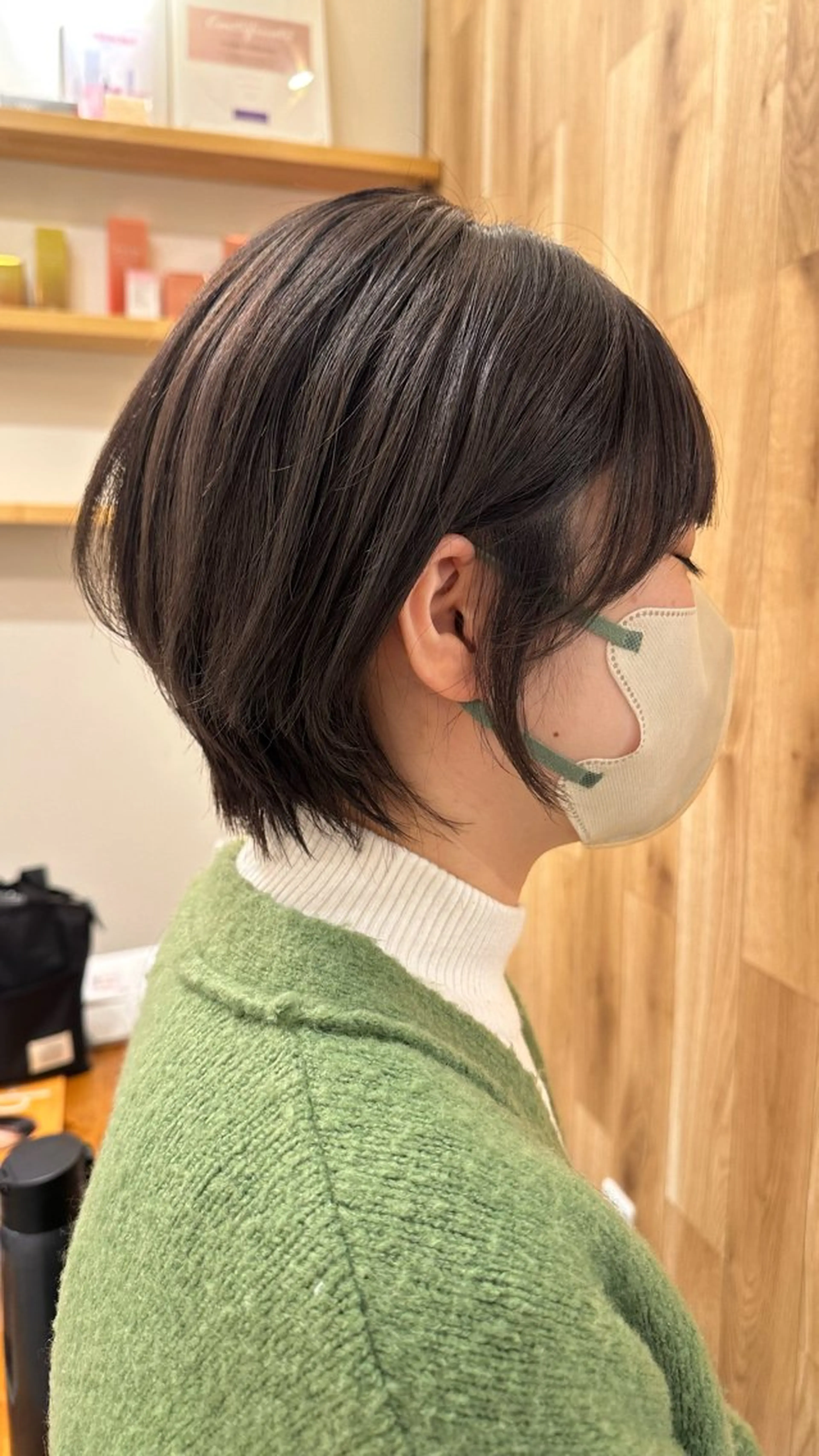 ショート 湯浅 彩香のヘアスタイル