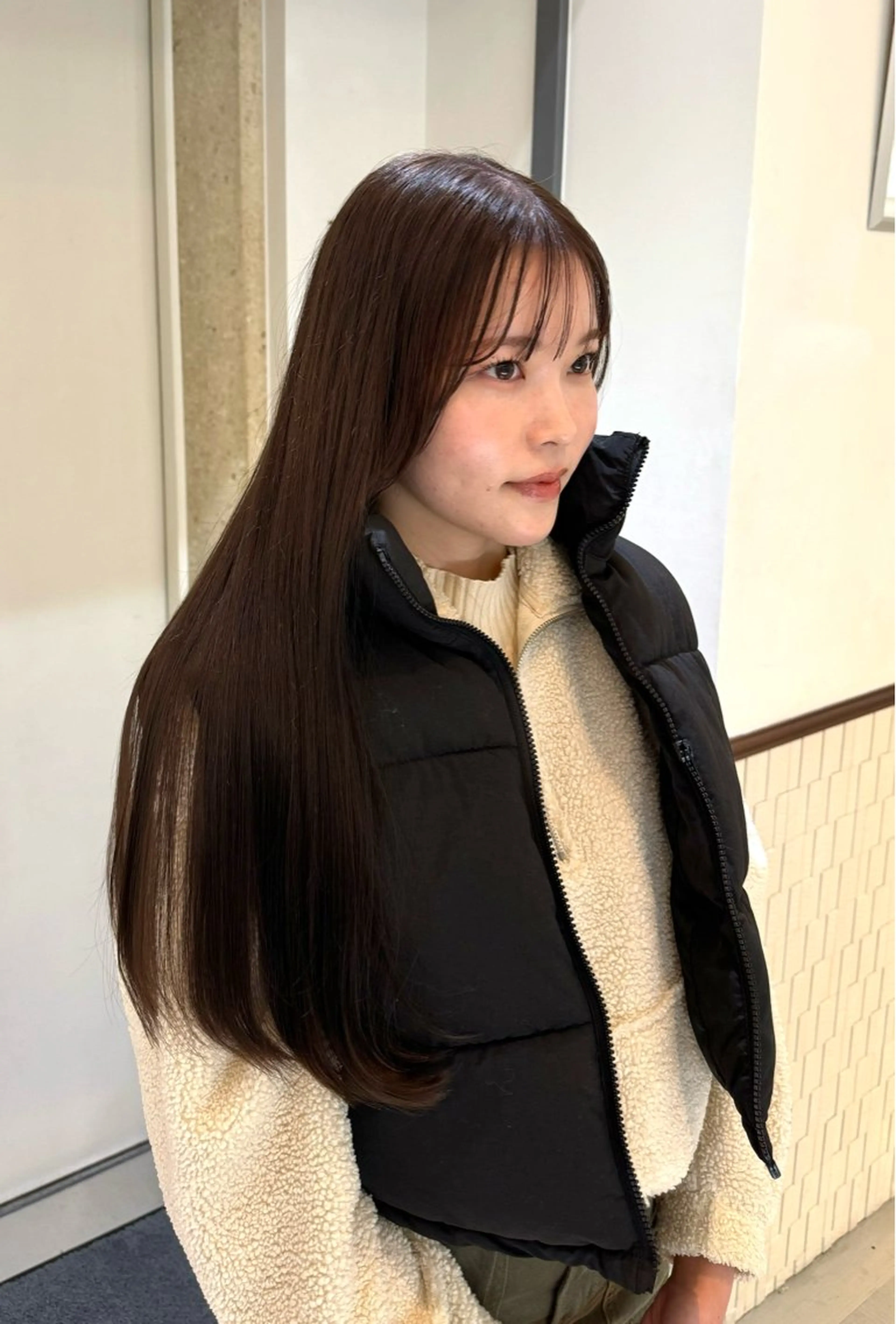 似合わせカット+高級艶カラー+システムトリートメントの写真