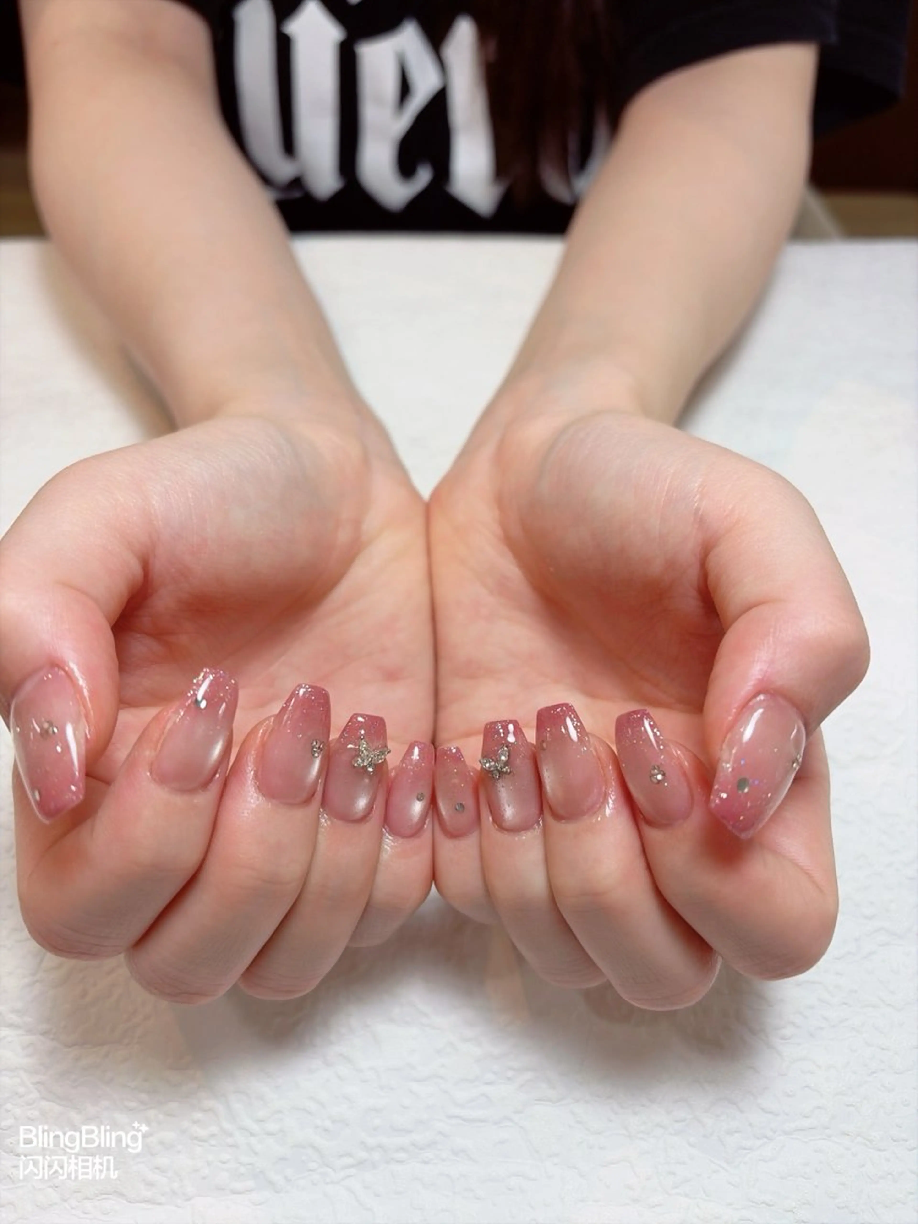 ネイル アートネイル チークネイル フラッシュネイル フレンチネイル ガラスフレンチ ハンドネイル Floria ユイのネイルデザイン