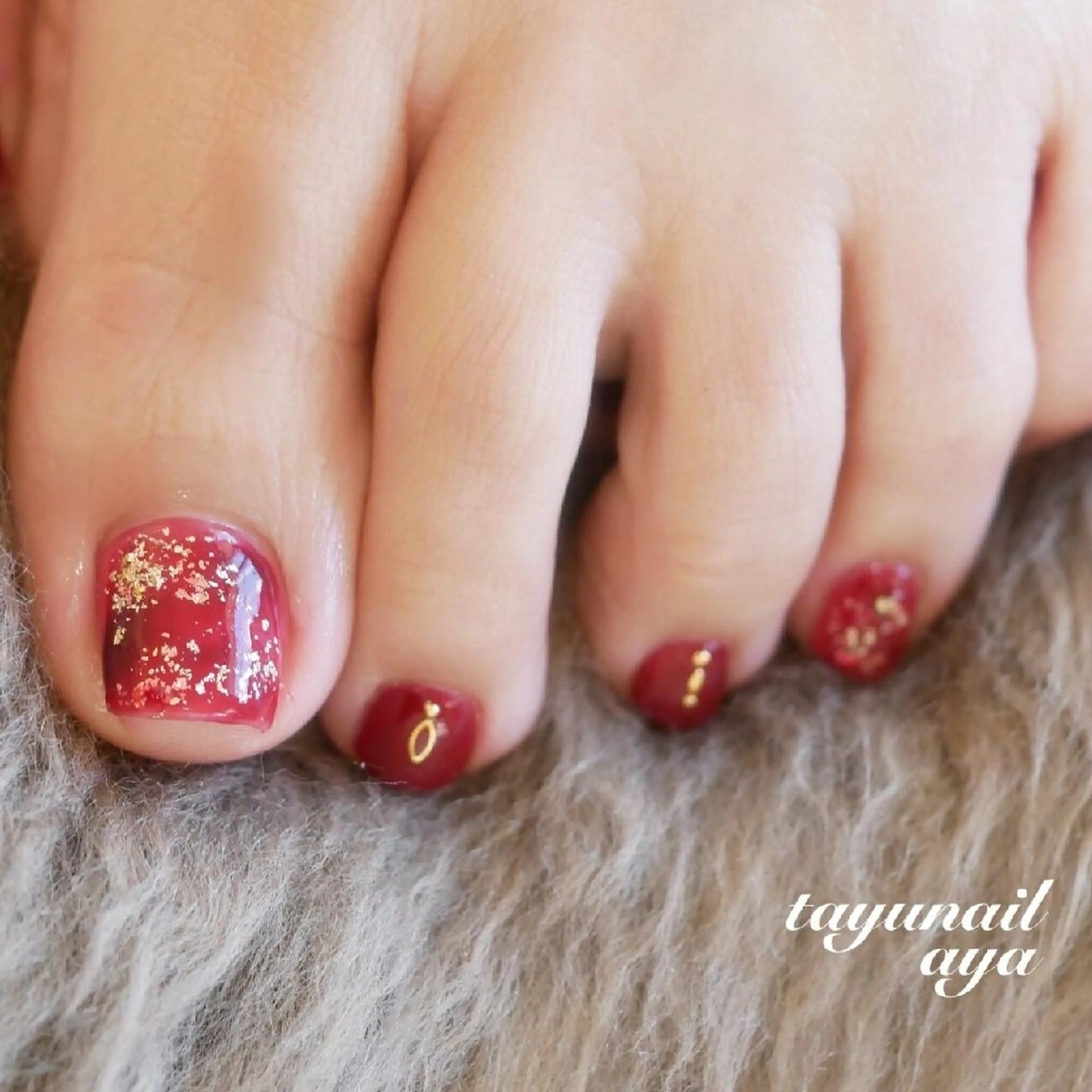 ネイル ブルー フットネイル ジェルネイル パラジェル 赤色 ネイルサロン・ネイルスクール　たゆnail所属・ネイルサロン 【たゆnail】のネイルデザイン